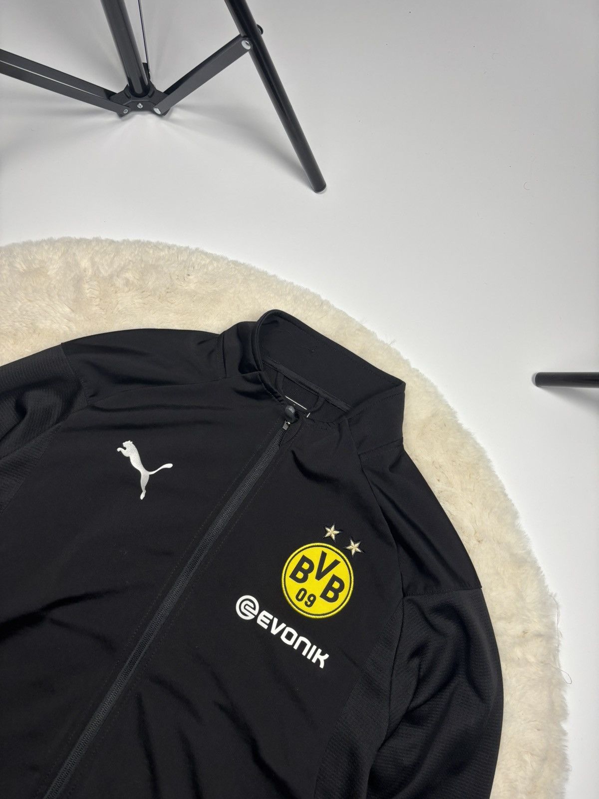Puma Puma FC Borussia Dortmund 2018 Track Soccer Jacket Size L Size US L / EU 52-54 / 3 - 2 Thumbnail