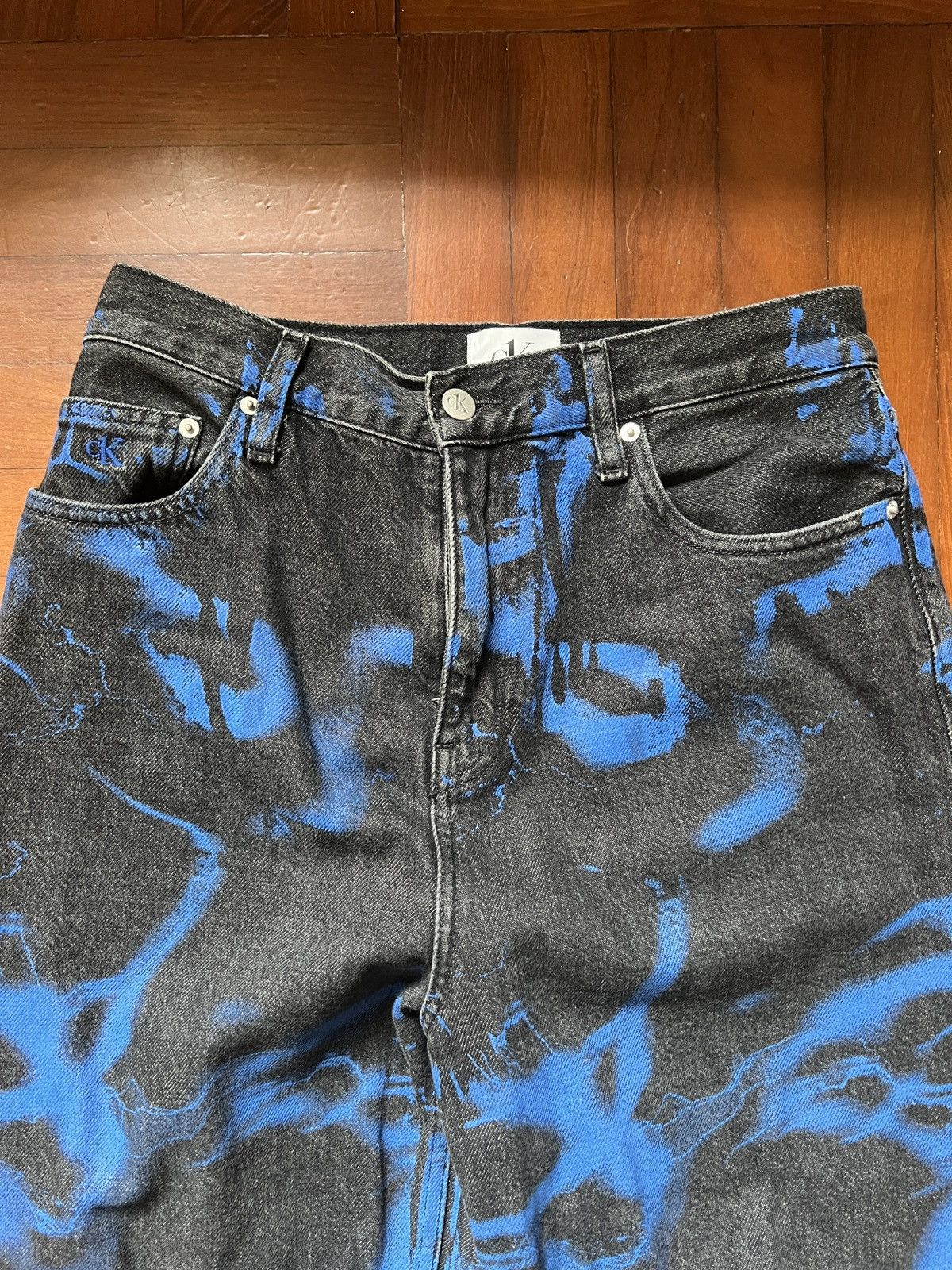 Calvin Klein CK ONE light bolt jeans Size US 28 / EU 44 - 3 Thumbnail