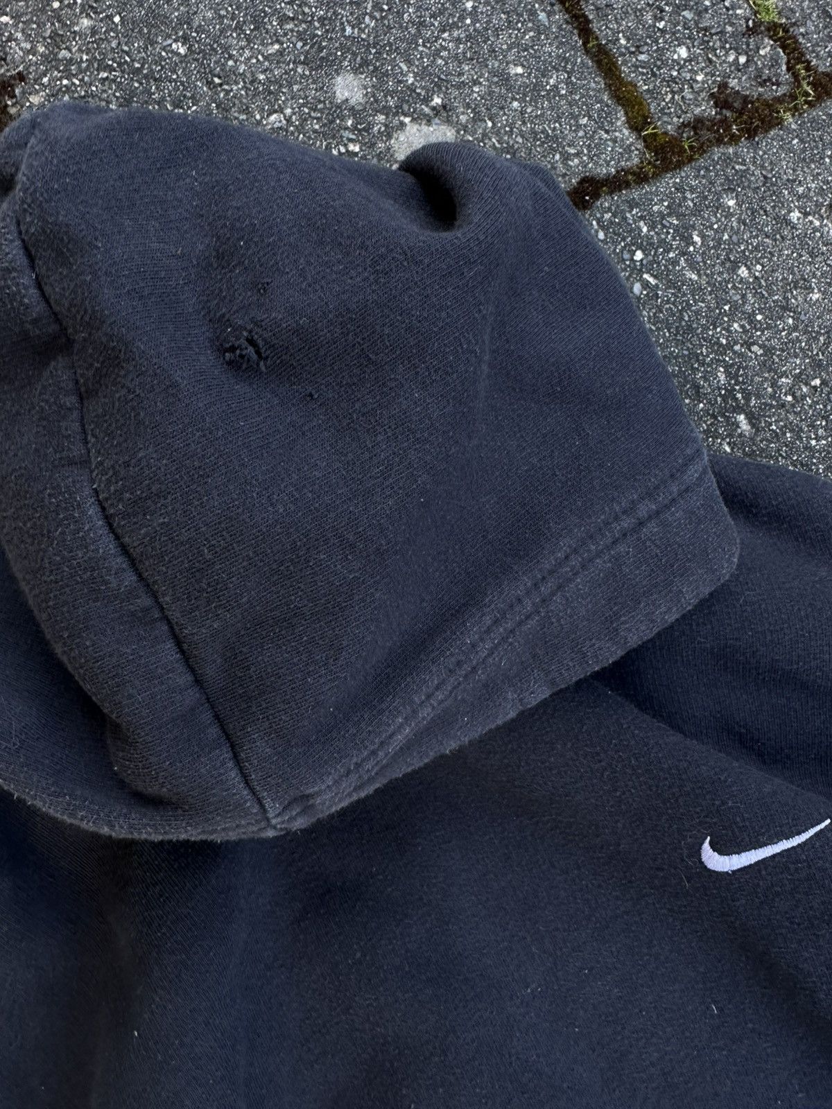Nike Y2K Nike mini swoosh hoodie Size US L / EU 52-54 / 3 - 3 Thumbnail