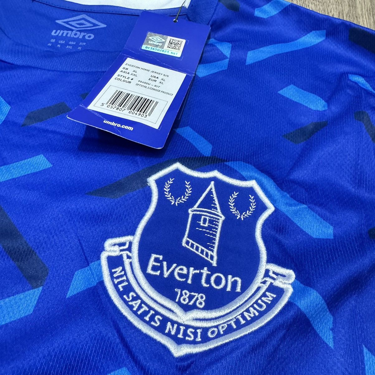 Hummel Everton 19/20 home shirt #17 Iwobi (bnwt) Size US XL / EU 56 / 4 - 4 Thumbnail