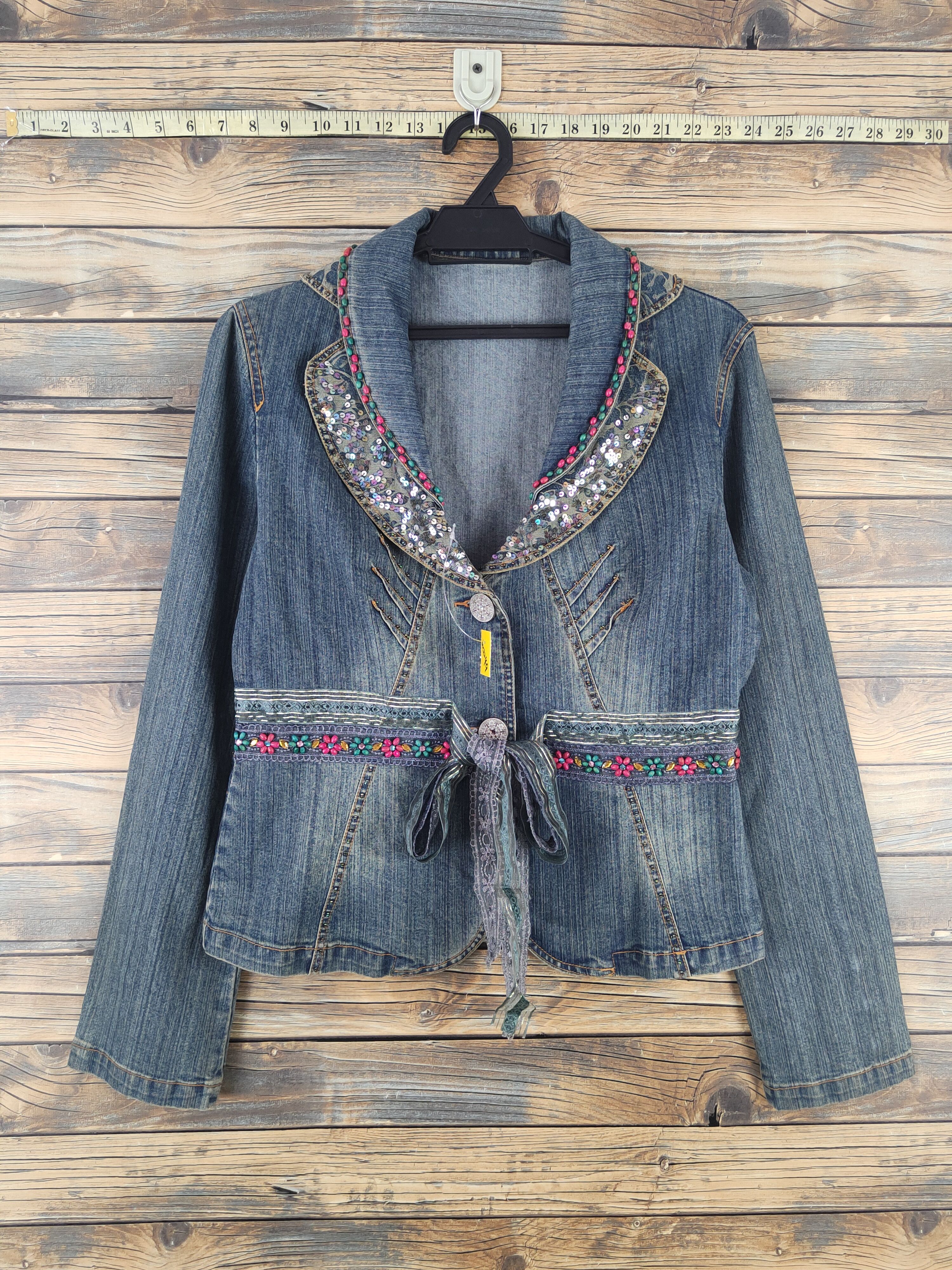 Japanese Brand Japanese Brand Blue Distressed Denim jacket #W2249 Size M / US 6-8 / IT 42-44 - 1 Thumbnail