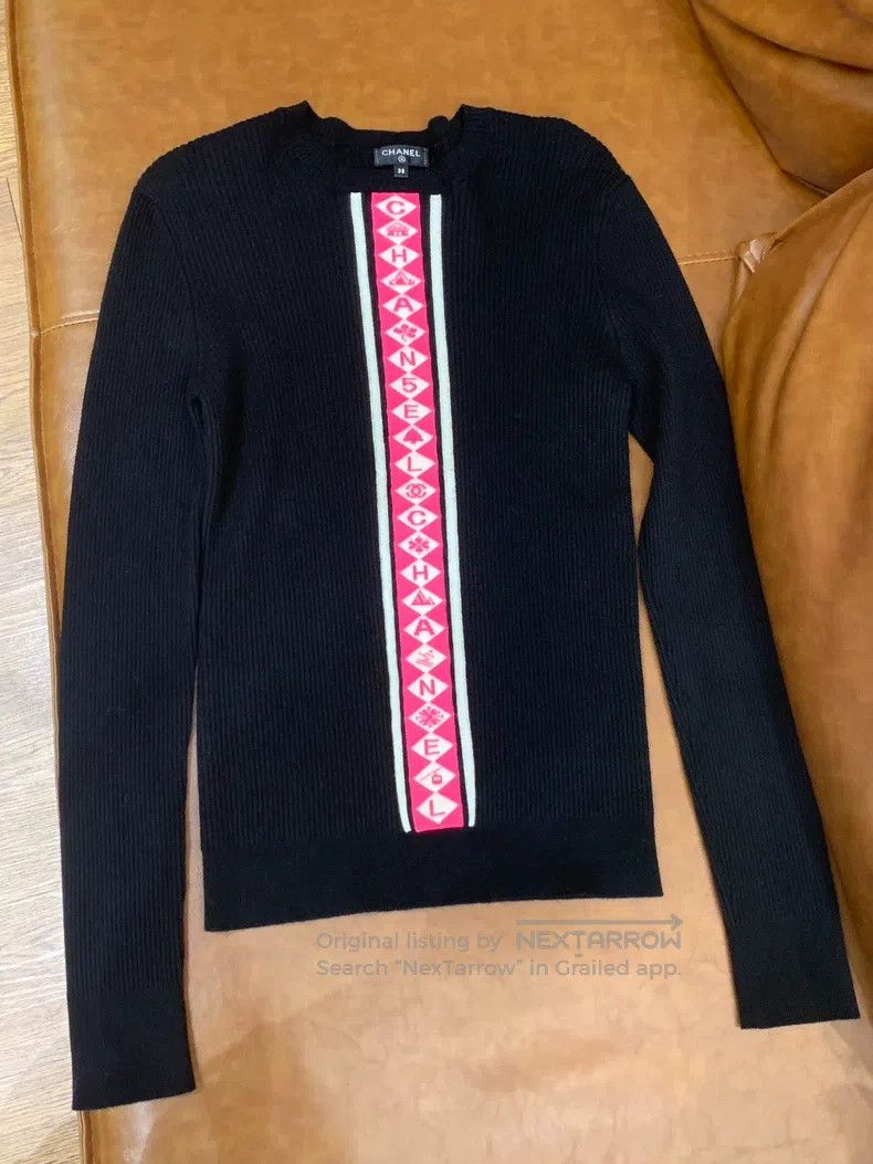Chanel Chanel Classic letter striped knitwear sweater Size XS / US 0-2 / IT 36-38 - 1 Thumbnail