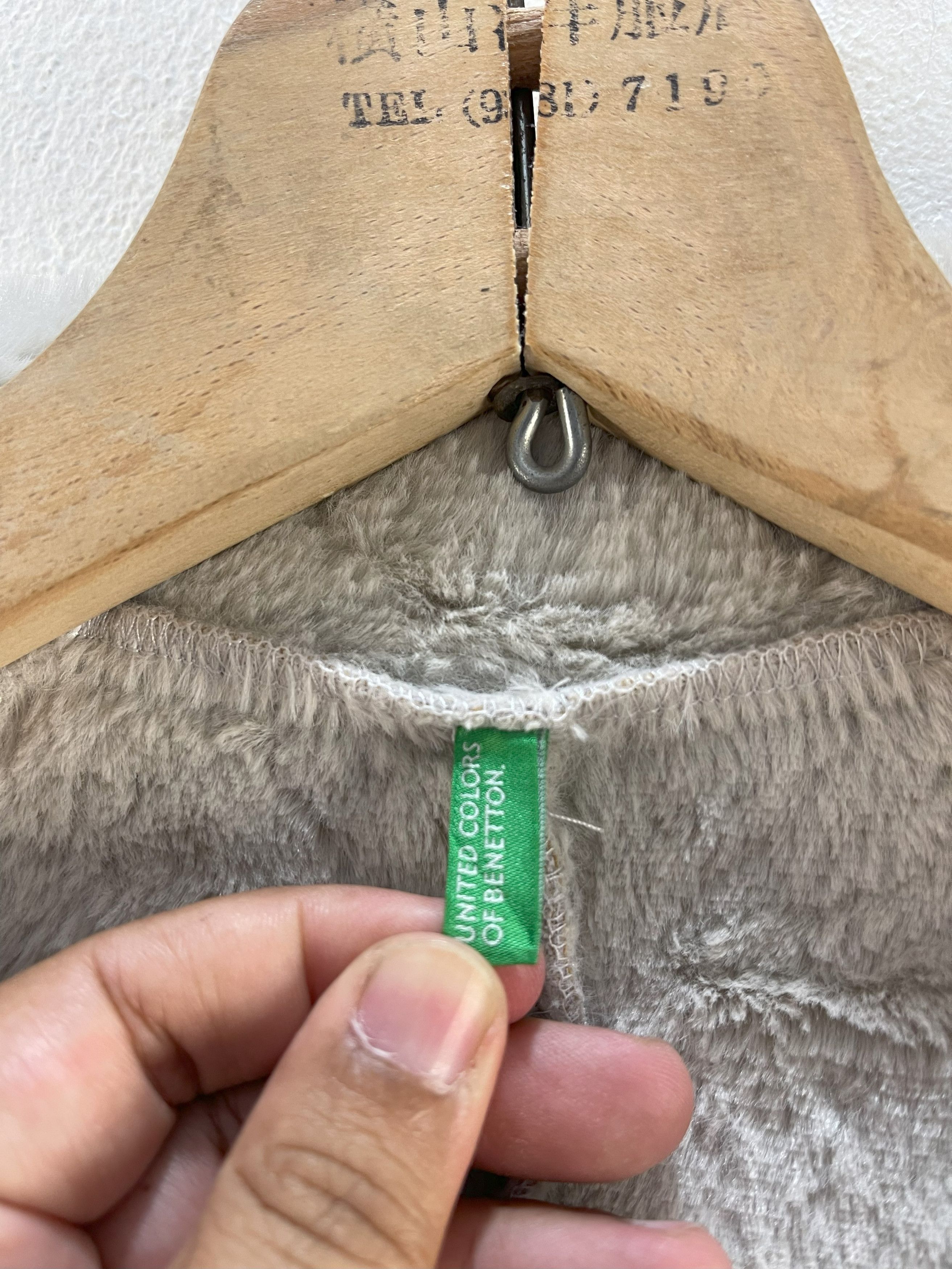 United Colors Of Benetton United Colour Of Benetton Faux Fur Jacket Size US S / EU 44-46 / 1 - 9 Thumbnail