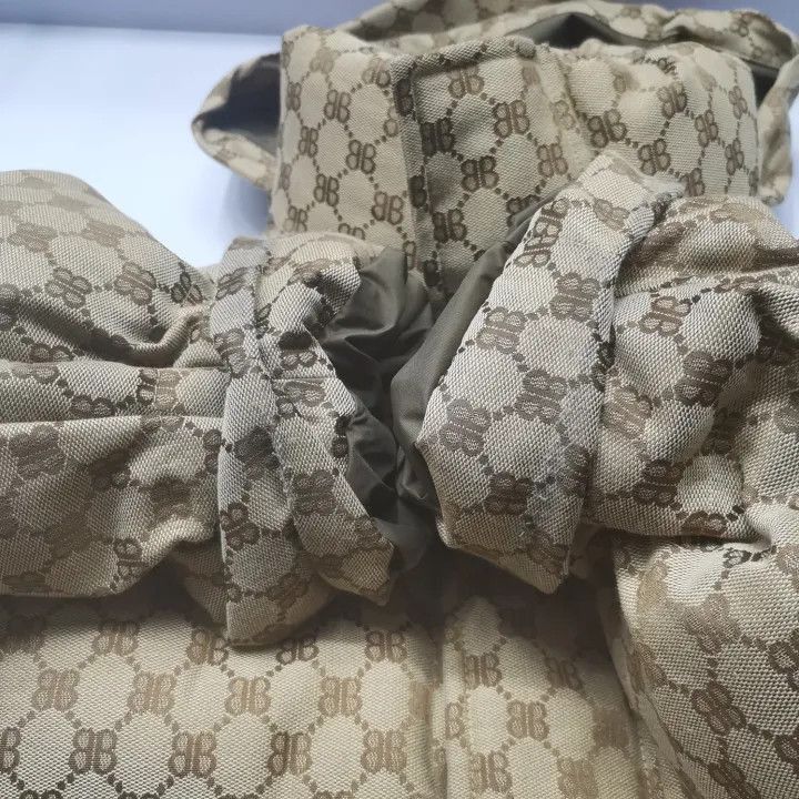 Balenciaga Balenciaga x Gucci Puffer Jacket in Khaki 0079-2507 Size US L / EU 52-54 / 3 - 6 Thumbnail