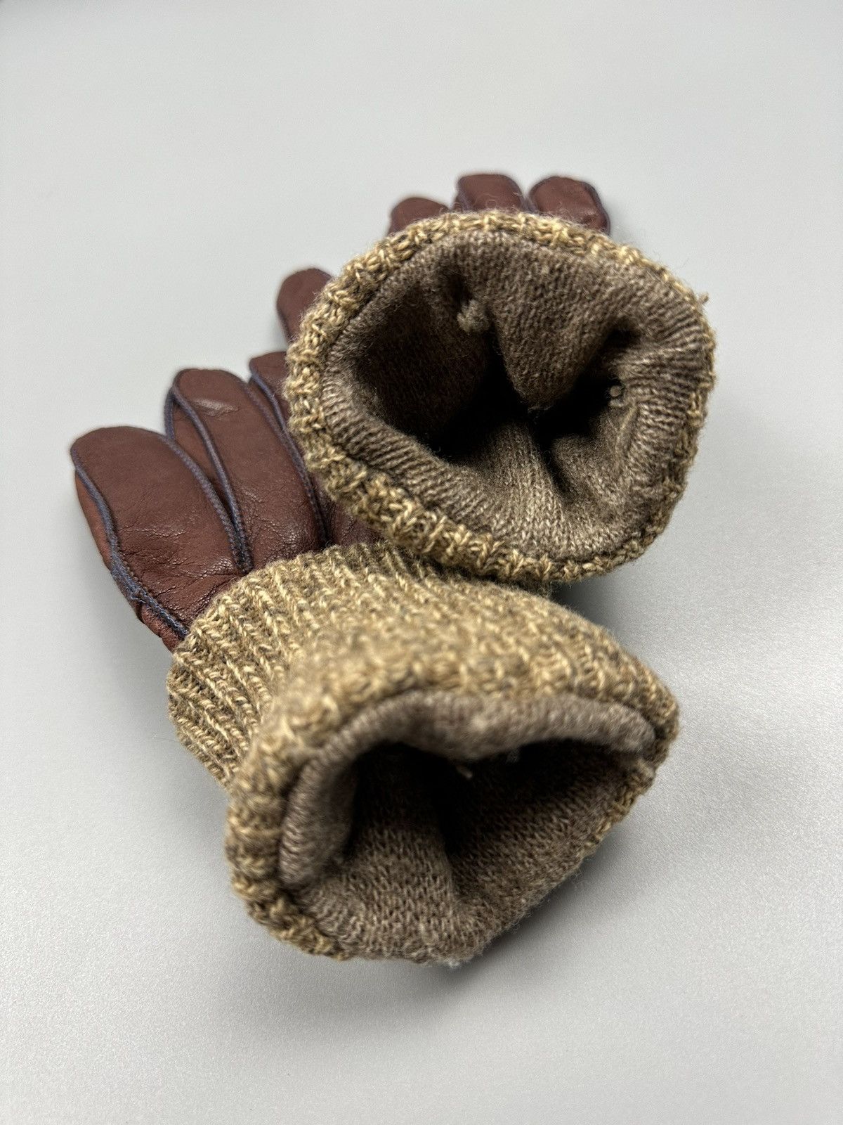 Vivienne Westwood Vivienne Westwood Leather Orb Gloves Size ONE SIZE - 9 Thumbnail