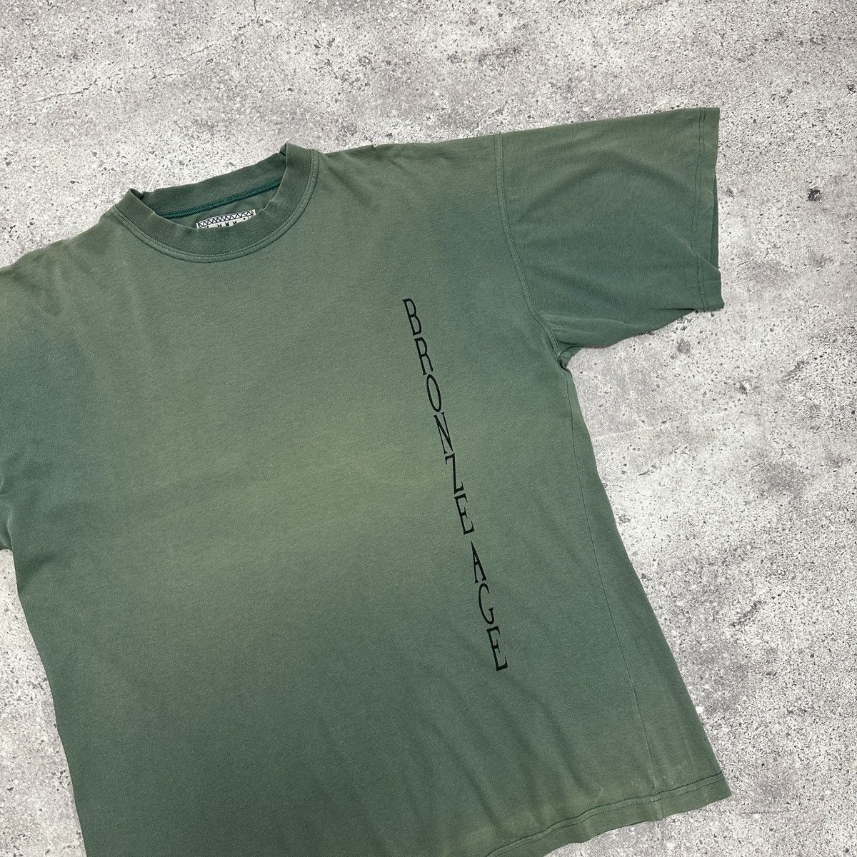 Vintage Vintage 90s Bronze Age Skateboarding Sun faded tee OG Bones Size US XL / EU 56 / 4 - 8 Thumbnail