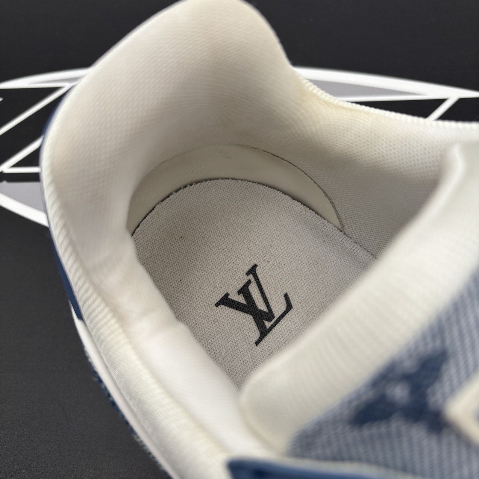 Louis Vuitton 12-12.5 US Louis Vuitton Trainer Denim ' Navy ' | EXCELLENT! Size US 12 / EU 45 - 7 Thumbnail