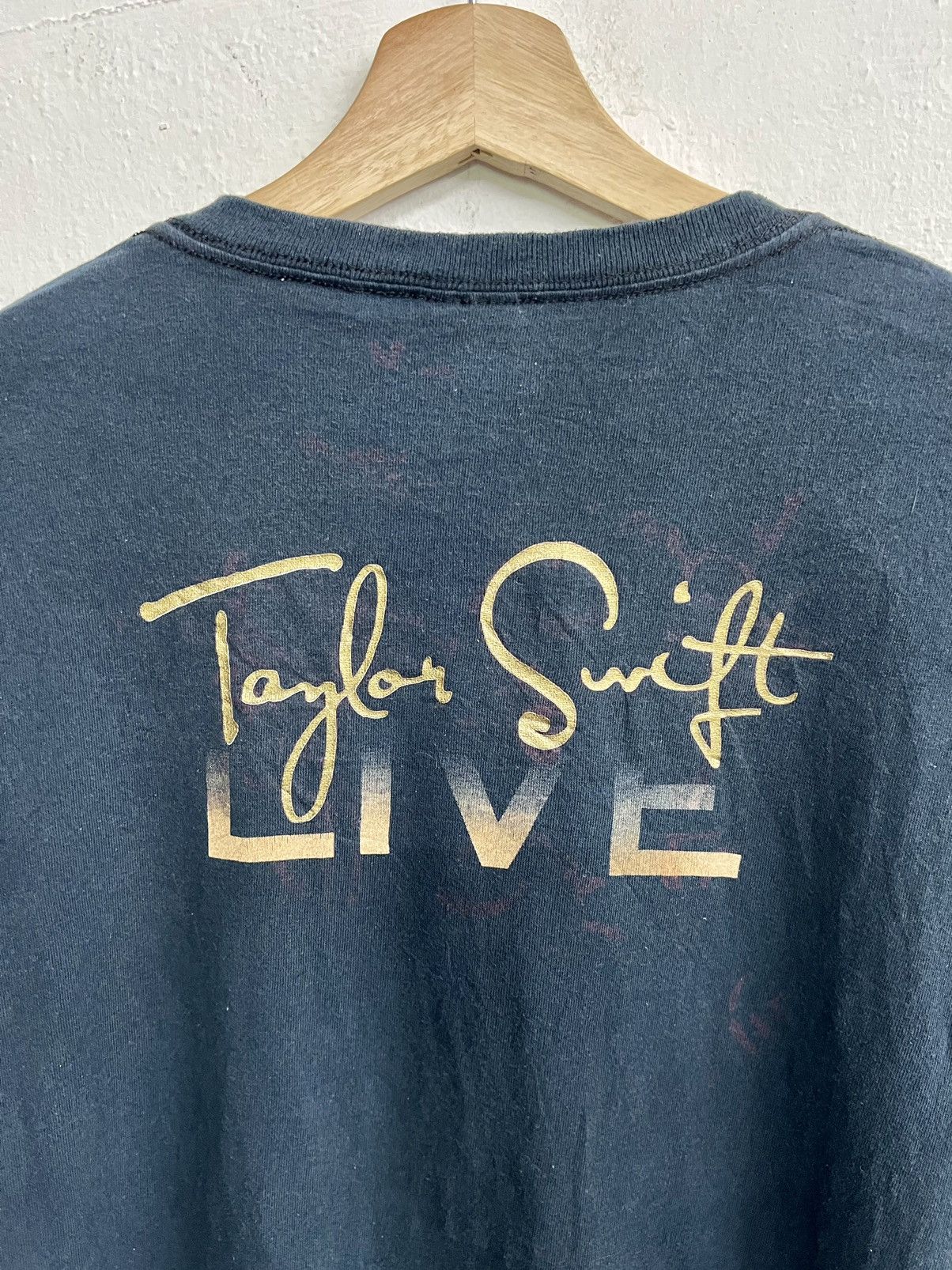 Band Tees Taylor Swift Live Tour Tee Size US XL / EU 56 / 4 - 10 Thumbnail