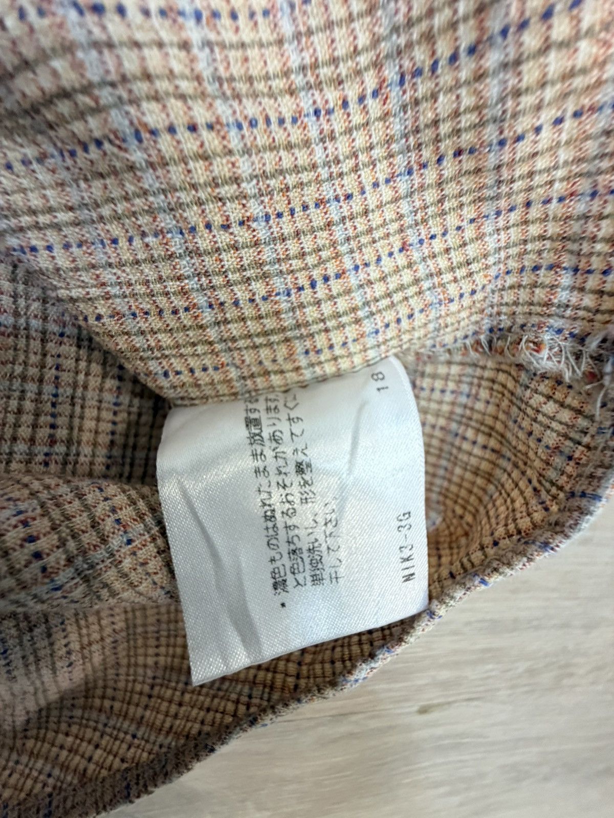 Balenciaga Vintage Balenciaga Textured Button-Up Shirt Size US L / EU 52-54 / 3 - 5 Thumbnail