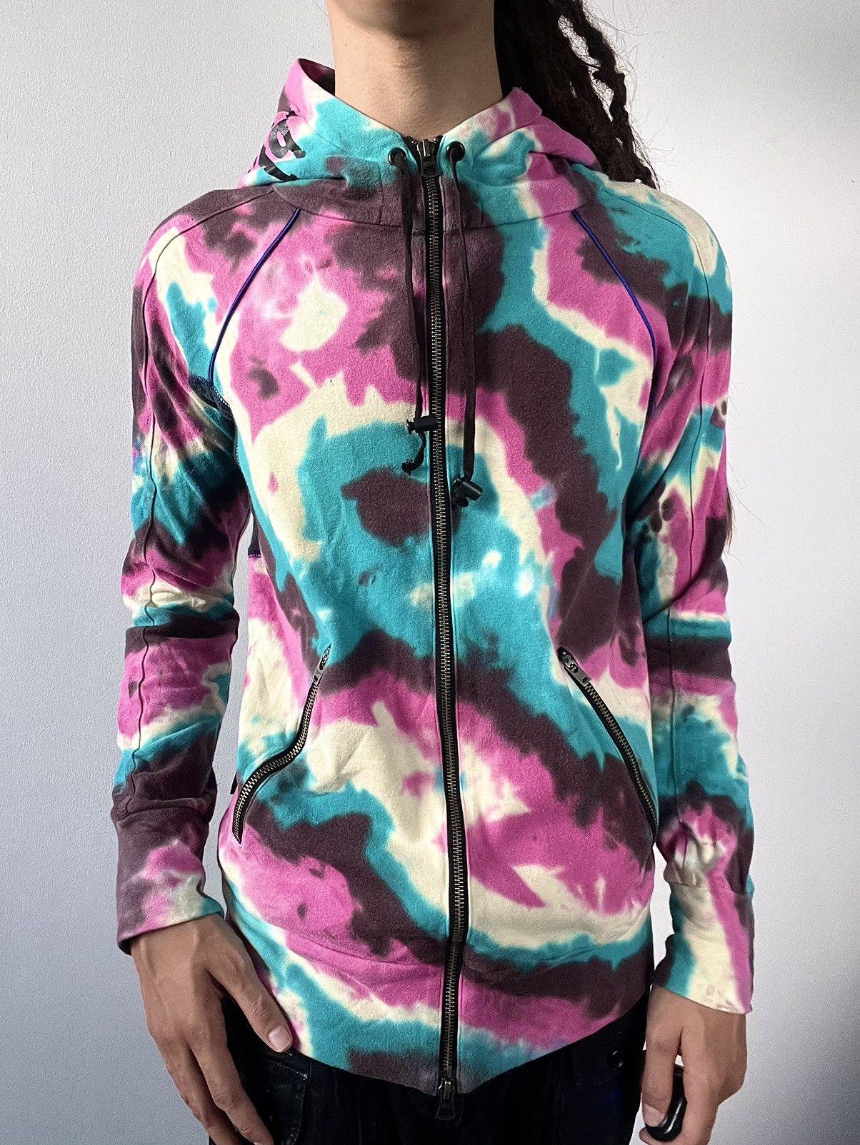 Le Grande Bleu (L.G.B.) L.G.B Tie Die Hoodie Size US M / EU 48-50 / 2 - 1 Thumbnail