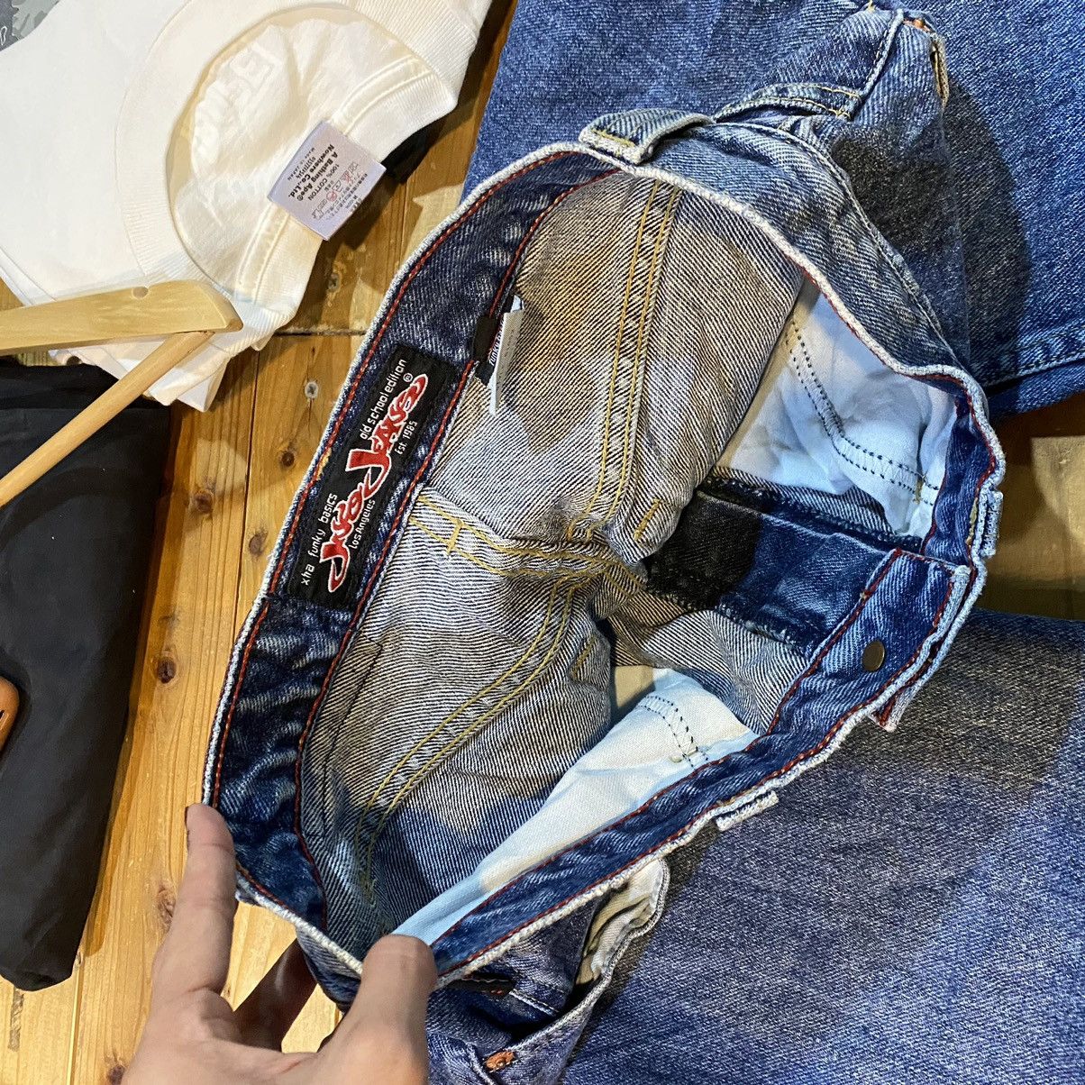 JNCO jeans