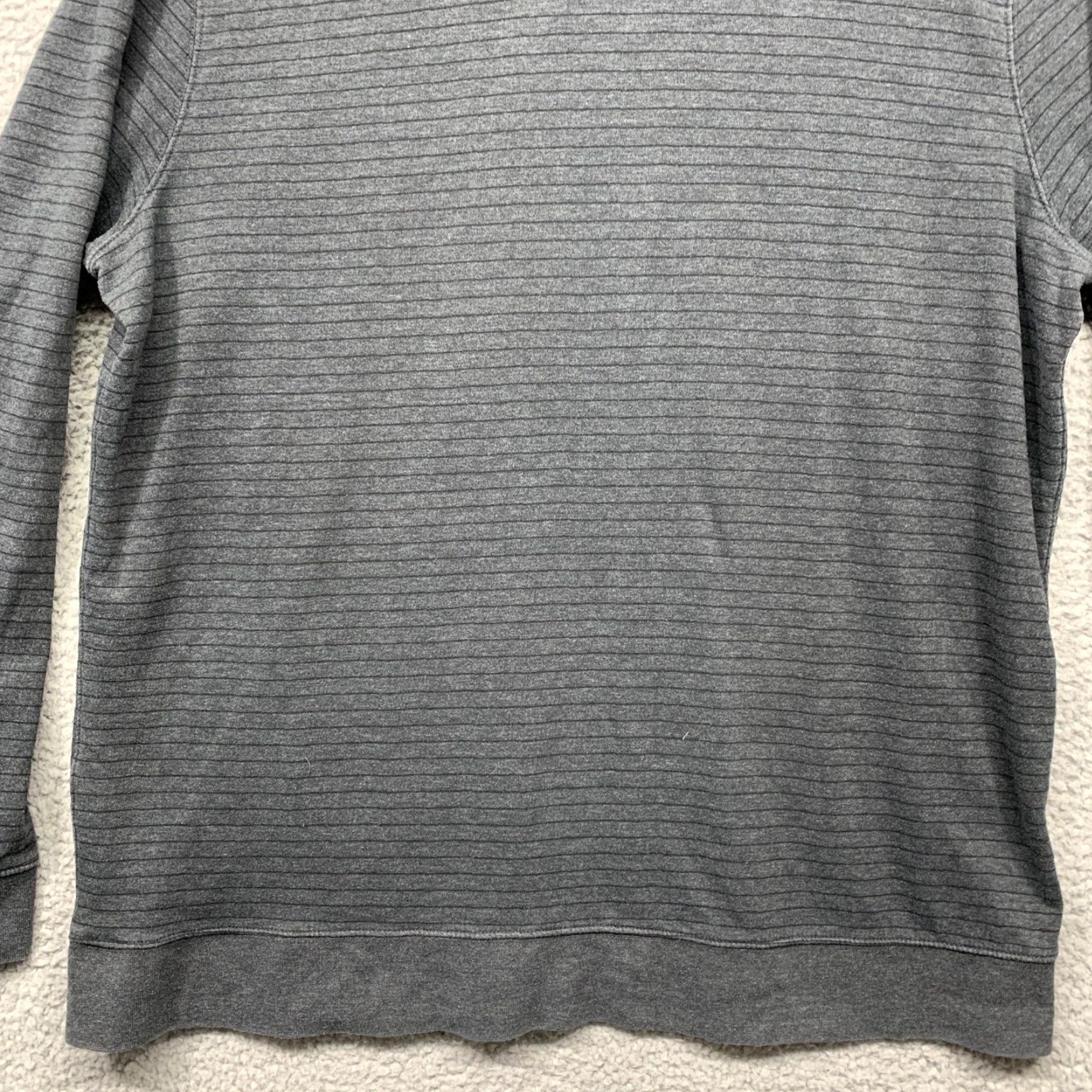 Merona Merona Pullover Shirt Men’s 1/3 Zip XL Gray Stripe Kangaroo Pocket Shirt Mens XL Gray Stripe 1/3 Zip Kangaroo Pocket Merona Pullover Shirt Size US XL / EU 56 / 4 - 6 Thumbnail