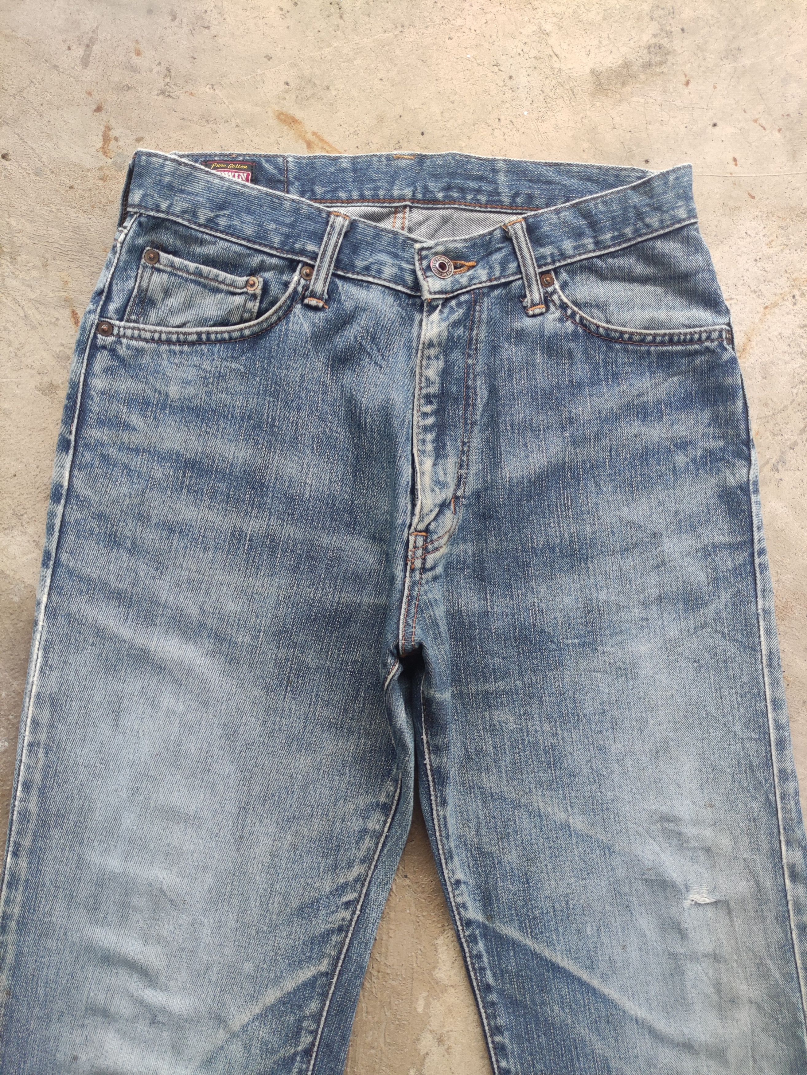 Edwin Vintage Edwin Japan Distressed Faded Denim Pants W31 Size US 31 - 3 Thumbnail