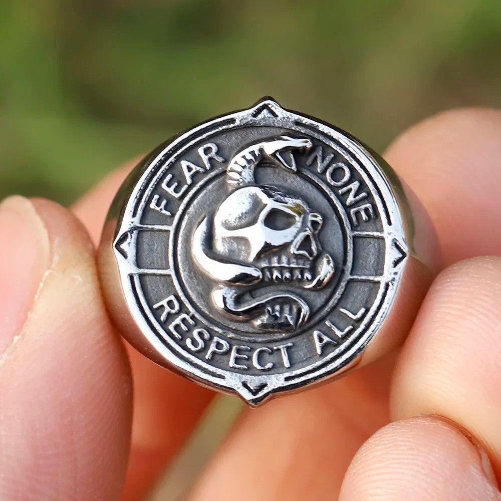 Jewelry Gothic Skull Ring Streetwear Jewelry Fashion Gift Size ONE SIZE - 2 Thumbnail