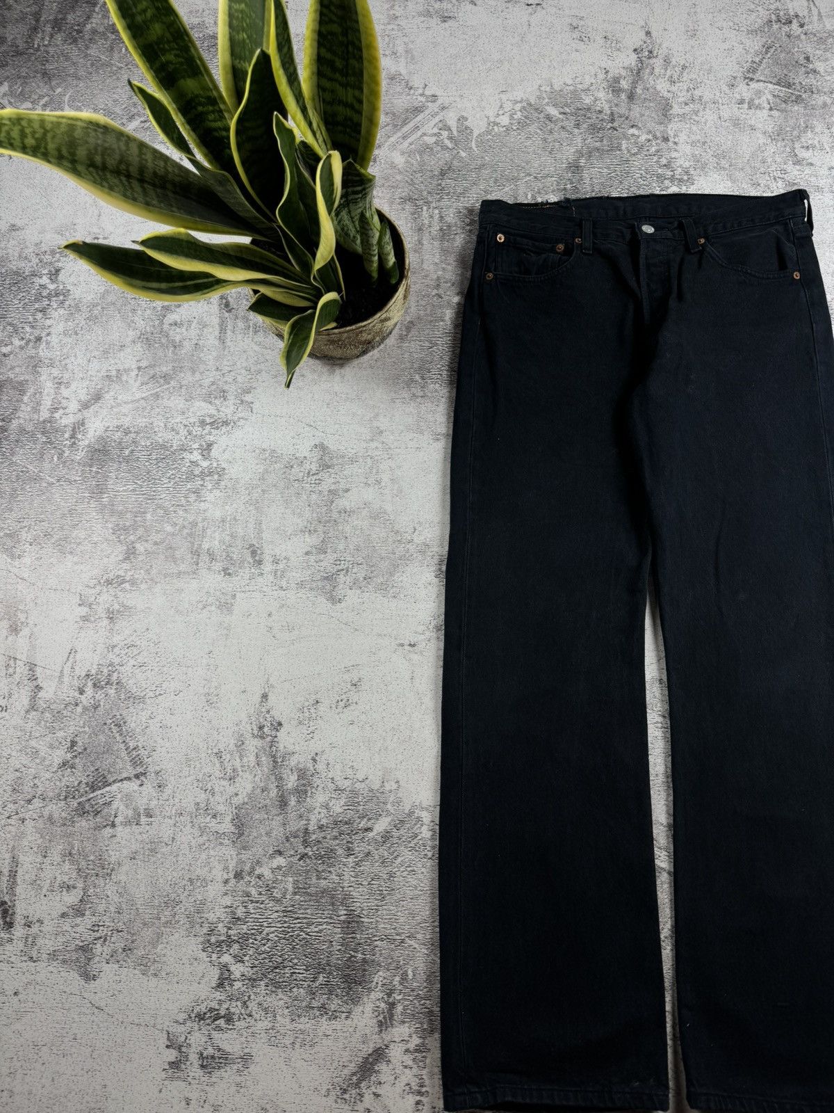 Levi's LEVIS 501 Comfort Fit W33 L30 Denim Straight USA 90s Cotton Jeans Pants Trousers Size US 33 - 10 Thumbnail