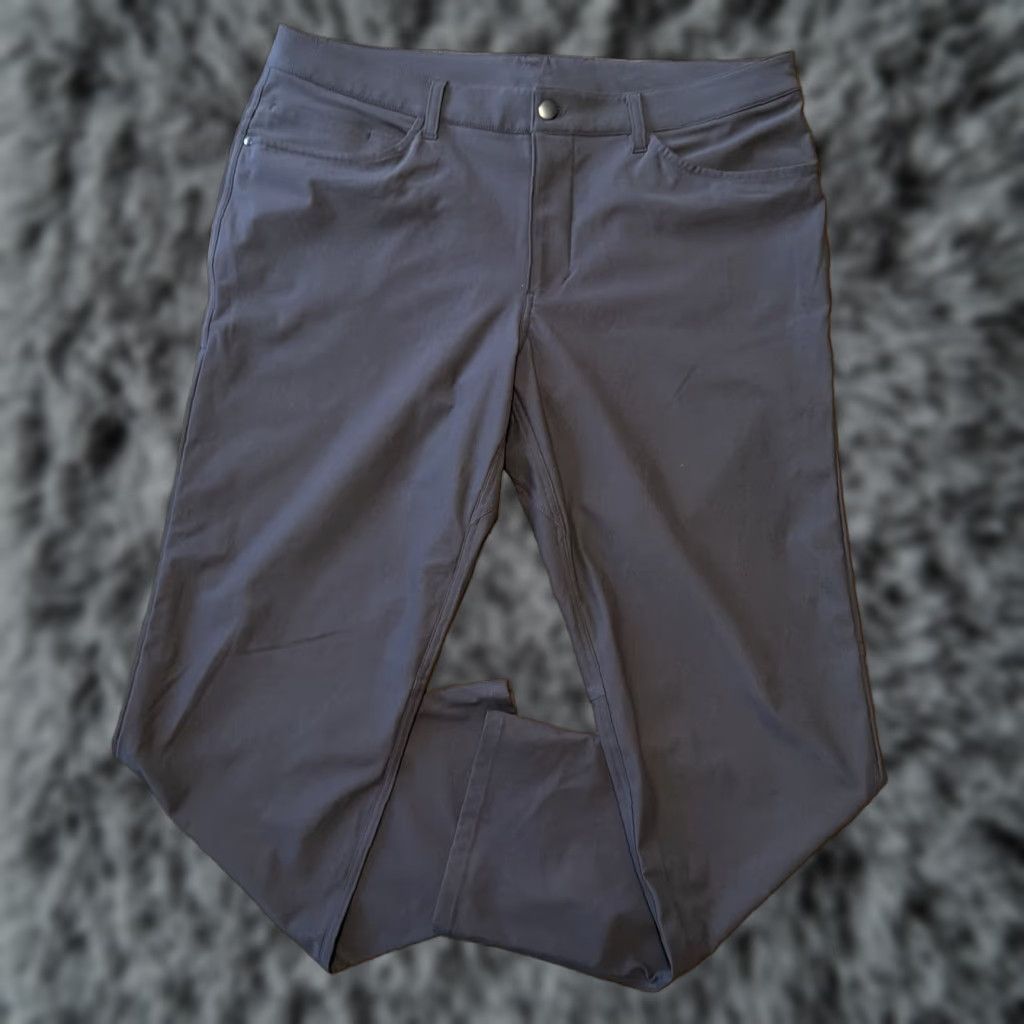 Lululemon Lululemon Men’s Pants Black Size 36x31 Stretch Zip Pocket Size US 36 / EU 52 - 1 Thumbnail