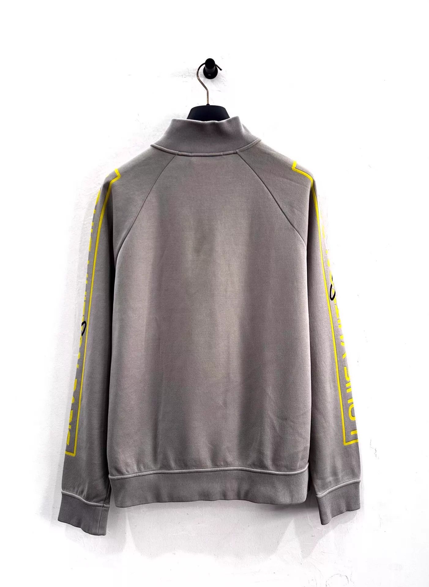 Louis Vuitton LV Men Gray Half-Zip Hoodie XL Side Yellow Logo Embroidery Size US XL / EU 56 / 4 - 2 Thumbnail