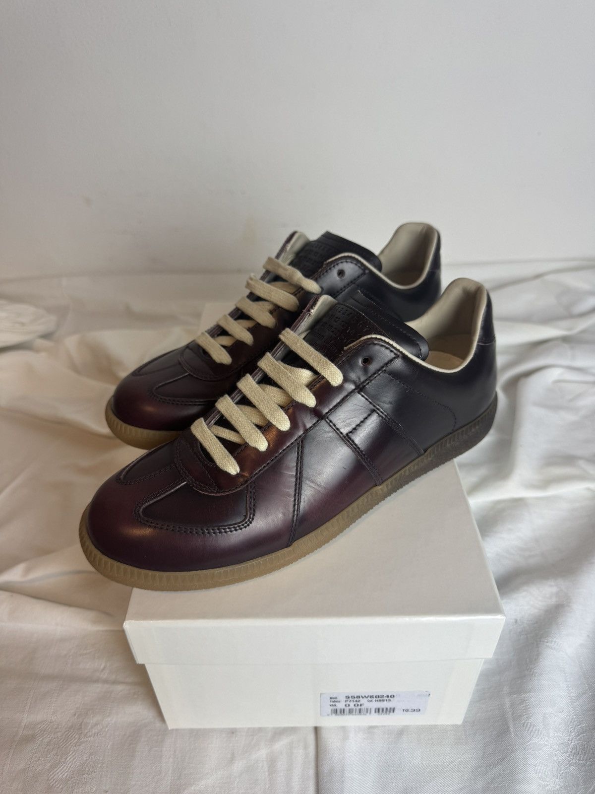Maison Margiela Maison Margiela GAT Sneakers - Red / Black / Gum 39 Size US 9 / IT 39 - 1 Thumbnail