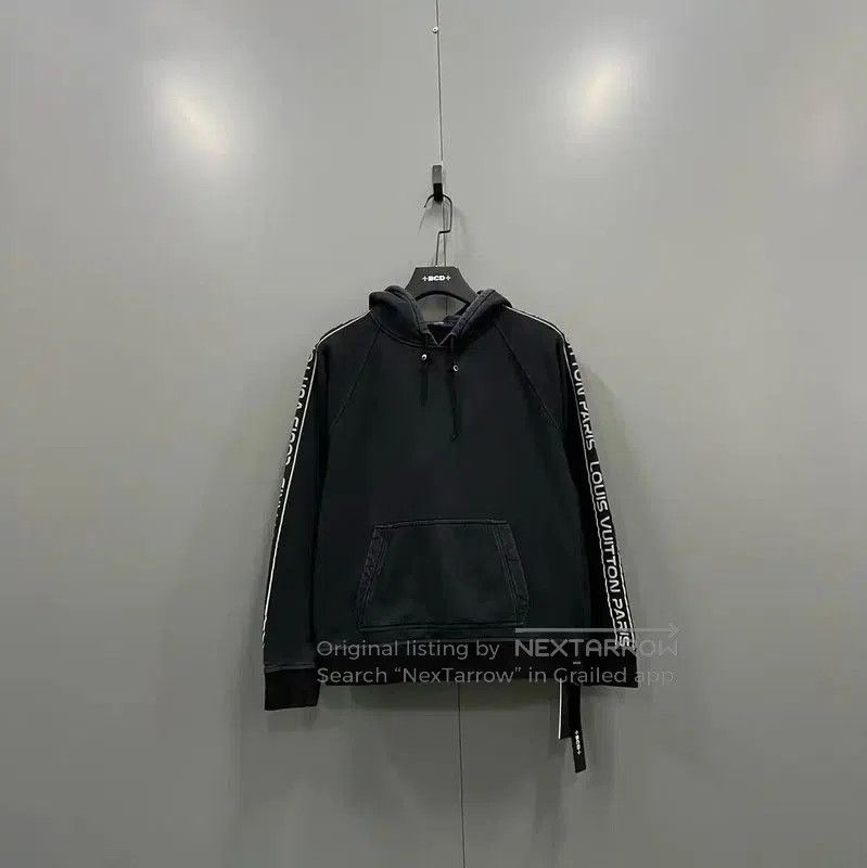 Louis Vuitton Louis Vuitton Black Cotton Pullover Hoodie . Size US L / EU 52-54 / 3 - 1 Thumbnail