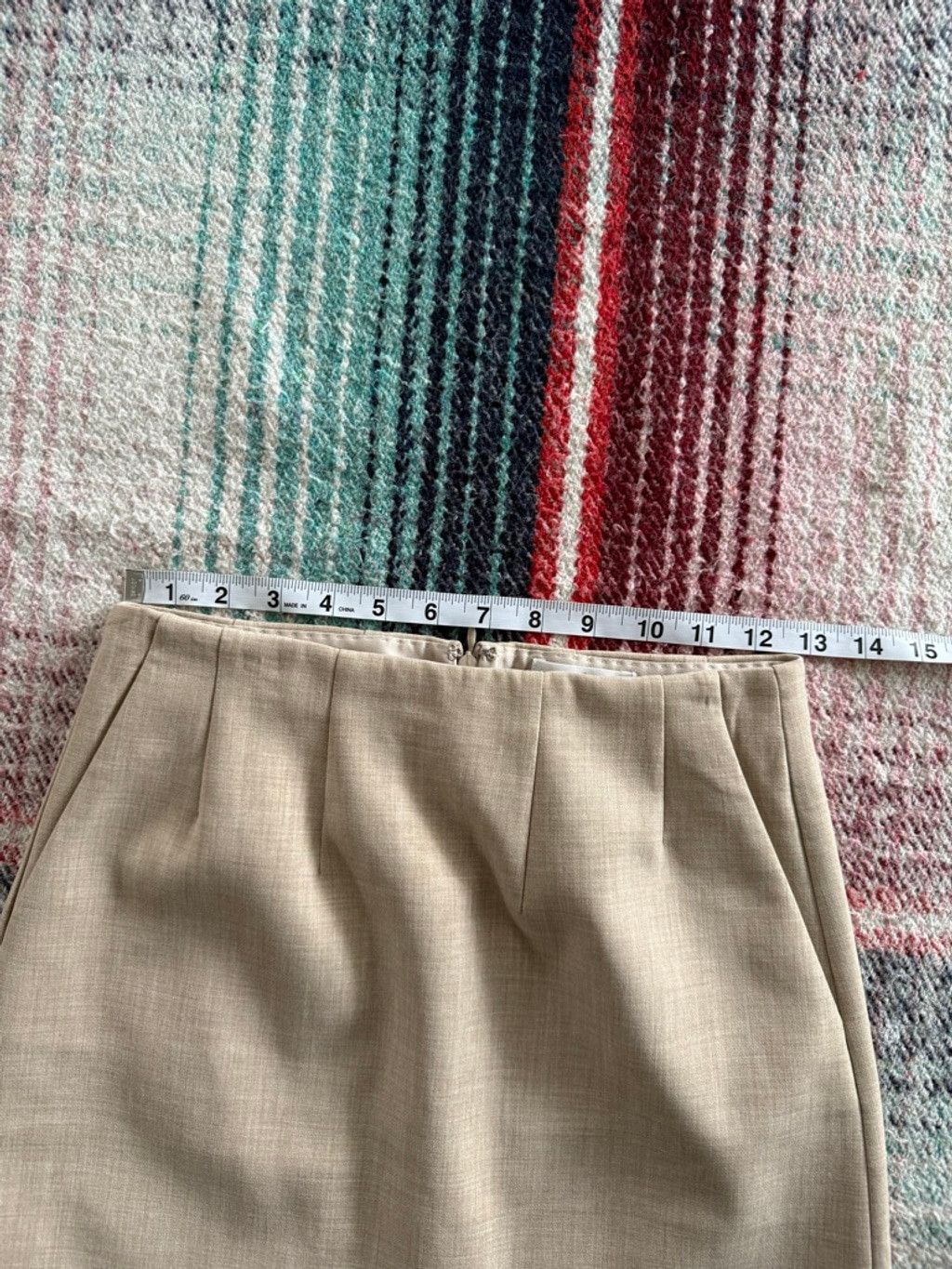 Aritzia Women's Babaton Aritzia Beige Mini Skirt Size 2 Size 26" / US 2 / IT 38 - 5 Thumbnail
