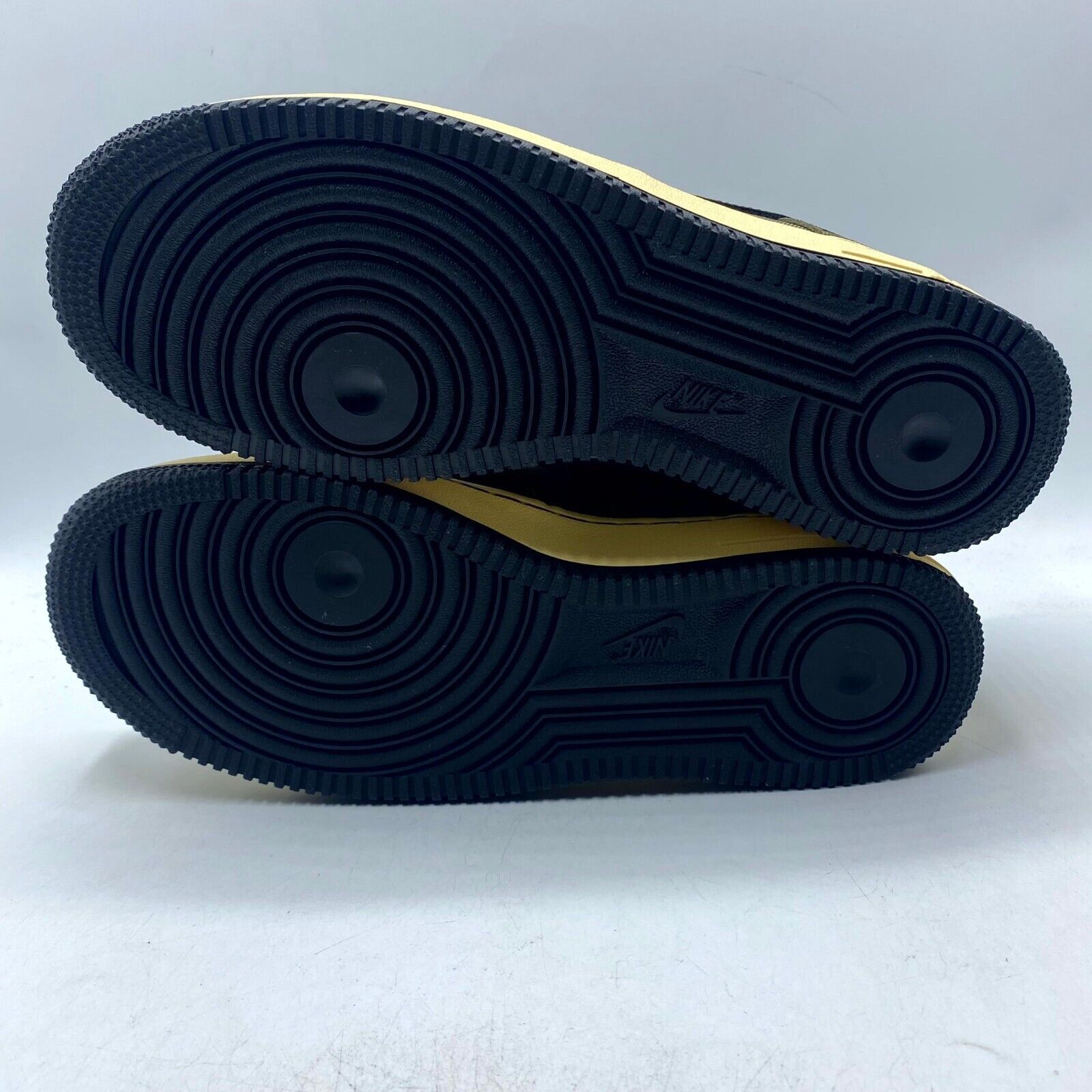 Nike Undefeated Nike Air Force 1 Low SP Ballistic DH3064-300 NEW Size US 8.5 / EU 41-42 - 7 Thumbnail