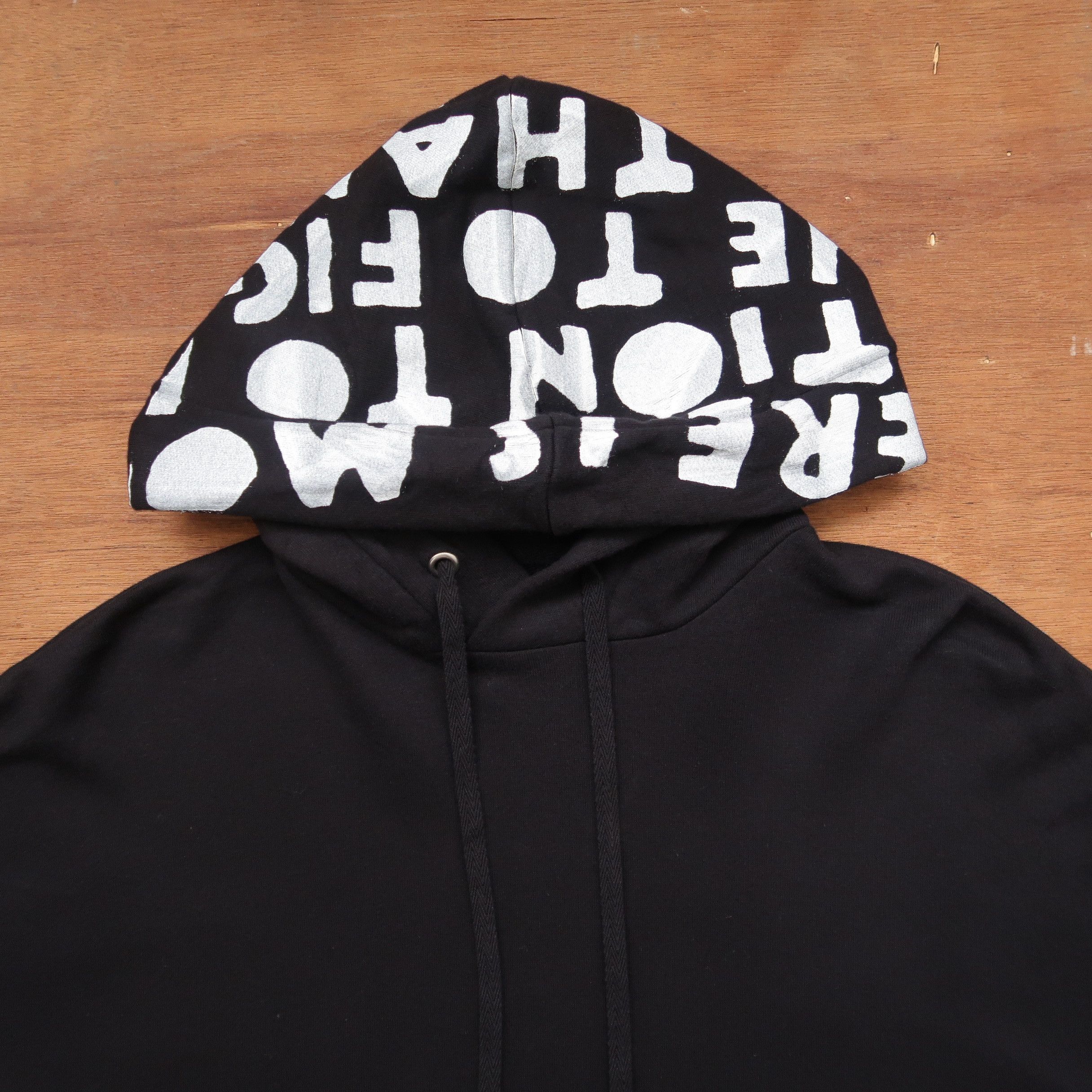 Maison Margiela Runaway SS 2019 Aids Awareness Oversized Hoodie Size US S / EU 44-46 / 1 - 3 Thumbnail