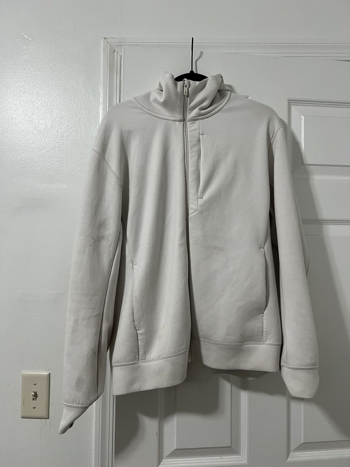 Uniqlo White Jacket zip up Size US M / EU 48-50 / 2 - 1 Thumbnail