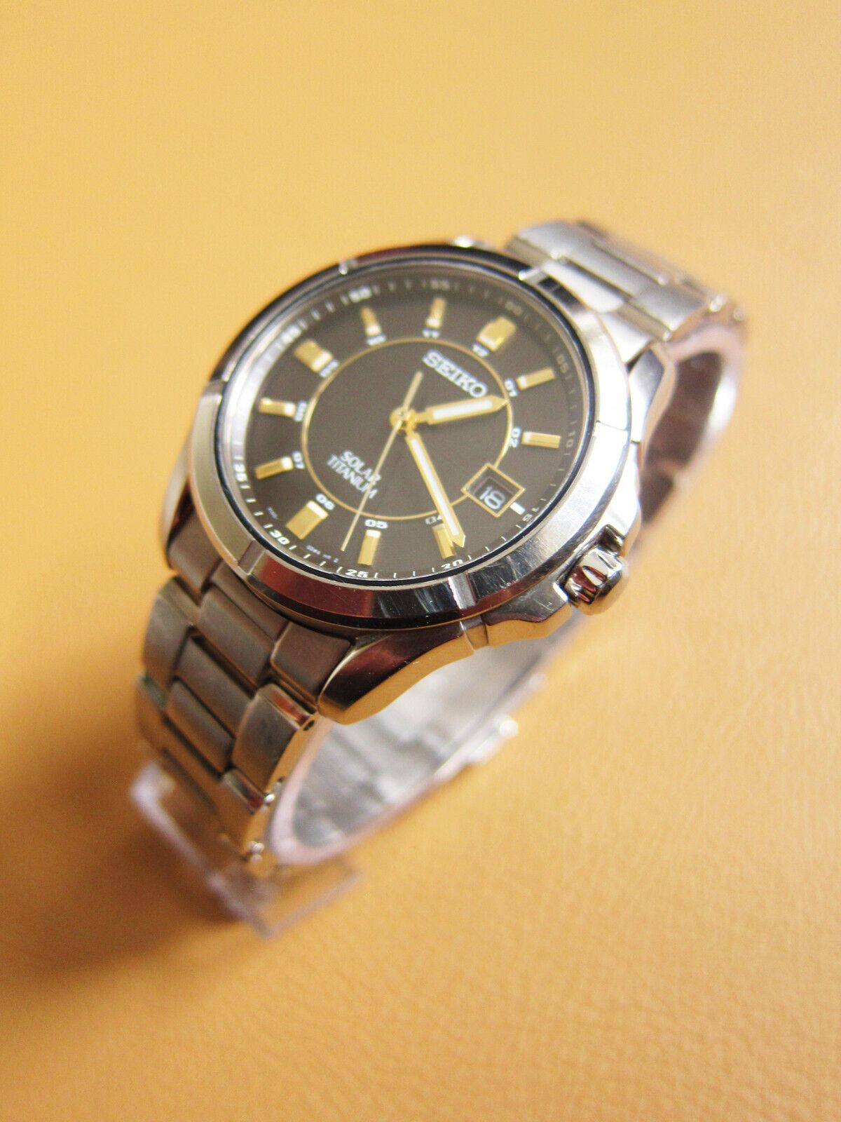 Seiko SEIKO V145-0AX0 Solar Titanium Men's Watch Black Dial (JDM) Size ONE SIZE - 3 Thumbnail
