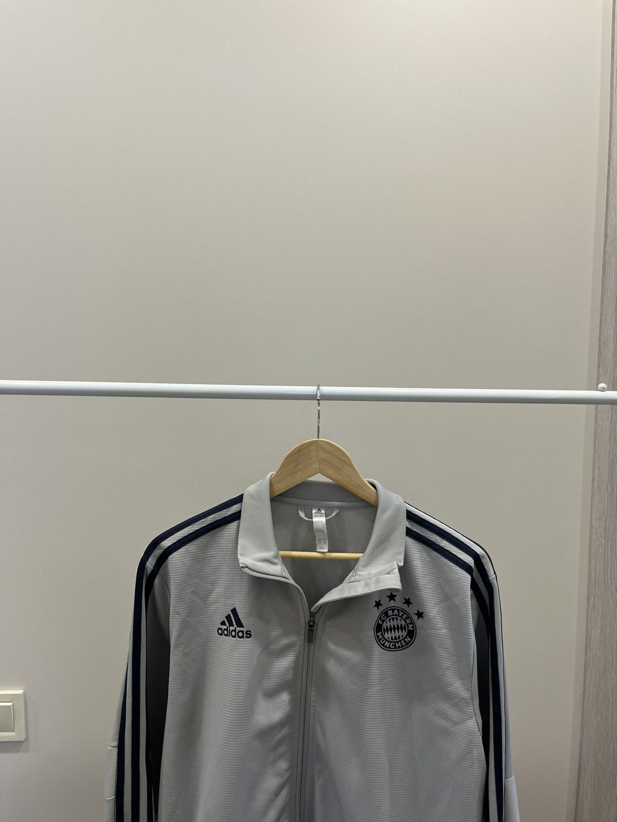 Adidas Vintage 90s Adidas Bayern Munich Zip training Sweatshirt Size US L / EU 52-54 / 3 - 1 Thumbnail