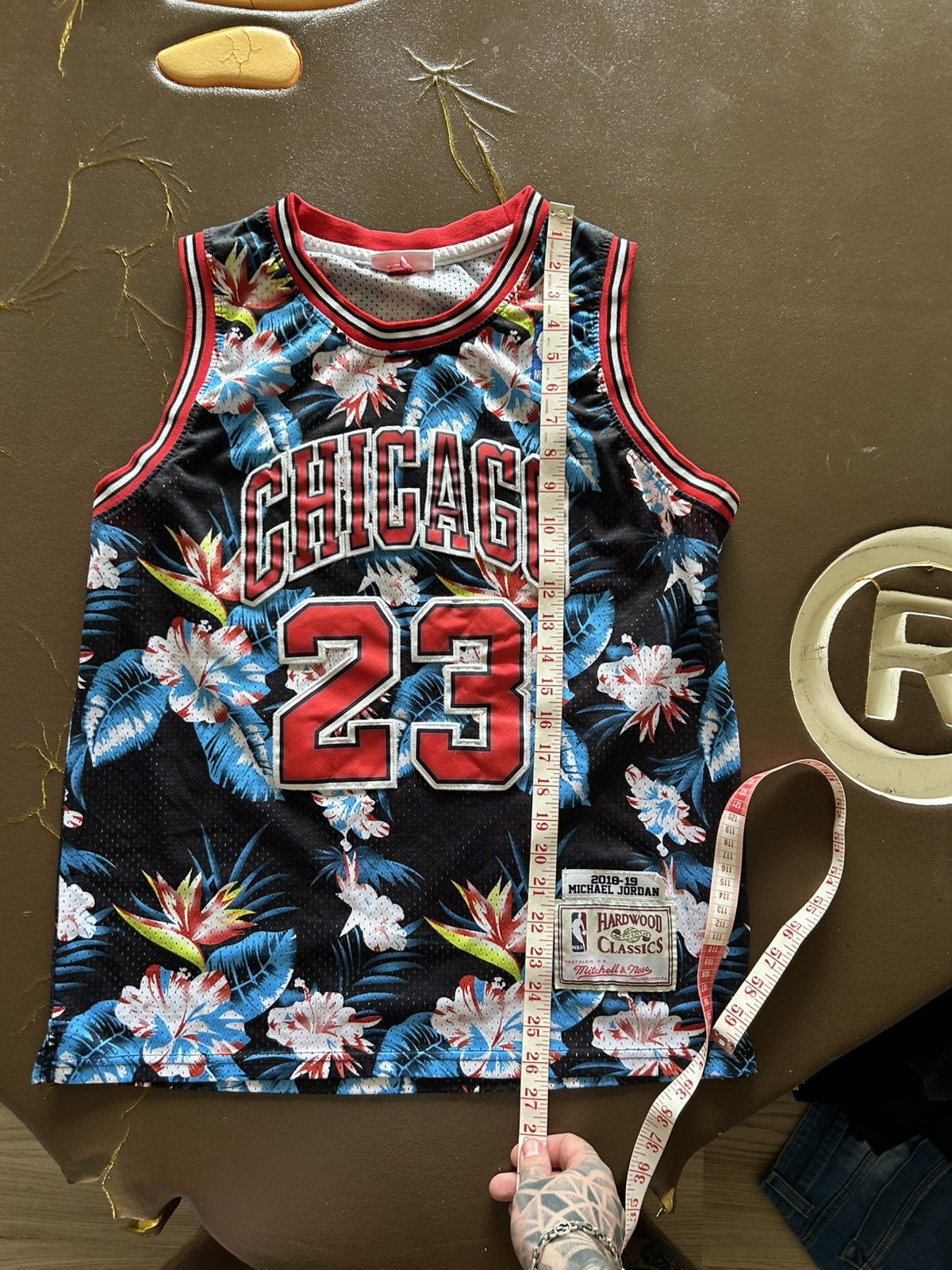 NBA Chicago Bulls Micheal Jordan Floral Basketball Jersey RARE Size US M / EU 48-50 / 2 - 8 Thumbnail