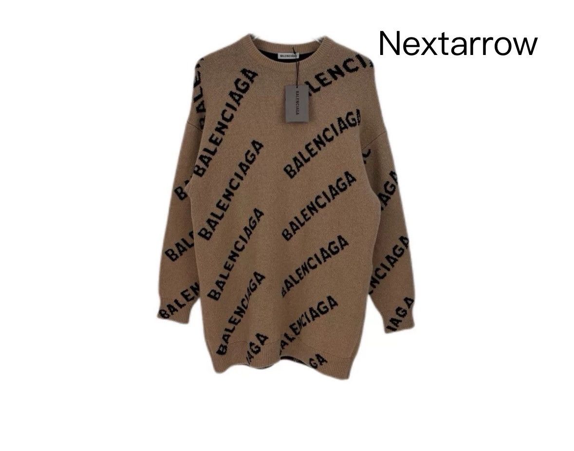 Balenciaga Balenciaga camel bullet screen logo wool sweater Size US XS / EU 42 / 0 - 1 Thumbnail