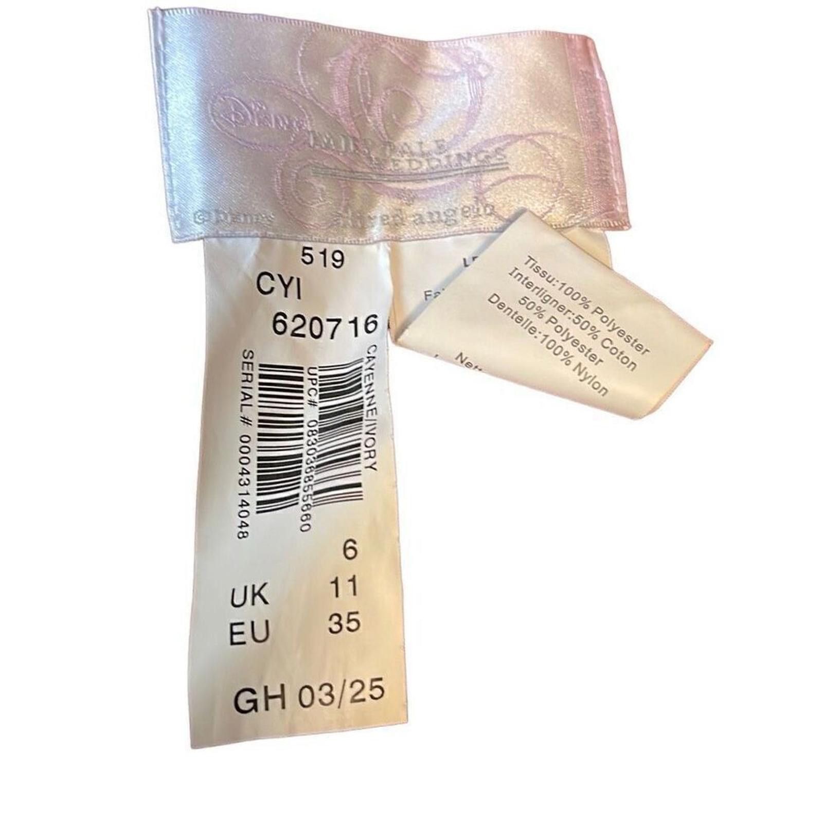 Designer Disney fairytale wedding Alfred Angelo strapless Size S / US 4 / IT 40 - 3 Thumbnail