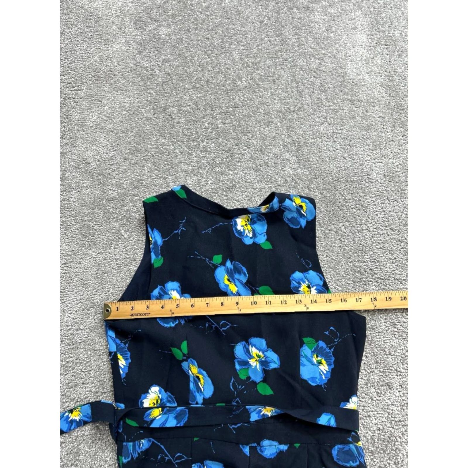 Banana Republic Banana Republic Jumpsuit Womens 6 Cropped Floral Blue Belted Wide-Leg V-Neck Sleeveless Casual Modern One-Piece Adult Regular Womens Size 28" / US 6 / IT 42 - 4 Thumbnail