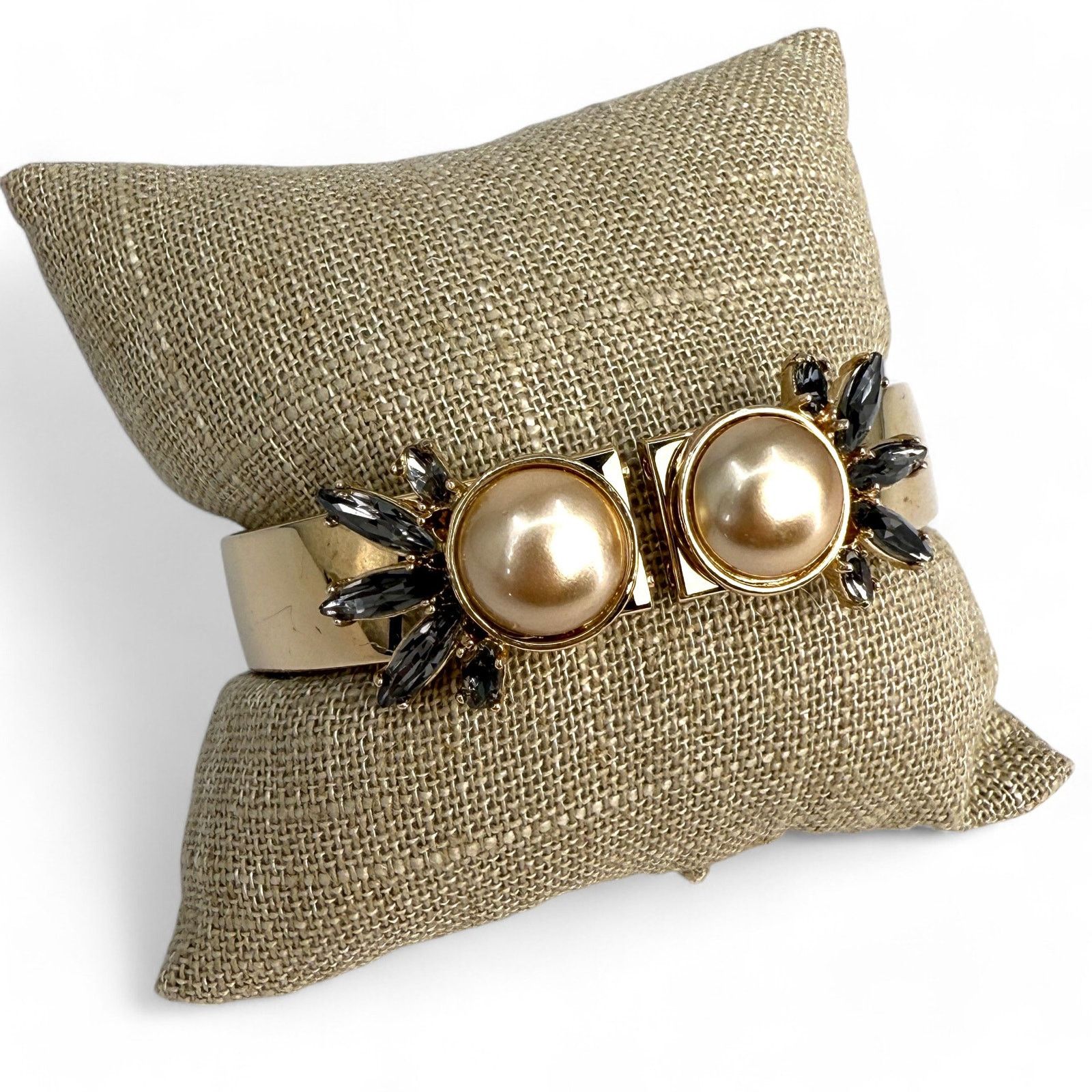 Ann Taylor Ann Taylor Hinge Clamper Bangle Bracelet Rhinestone Size ONE SIZE - 4 Thumbnail