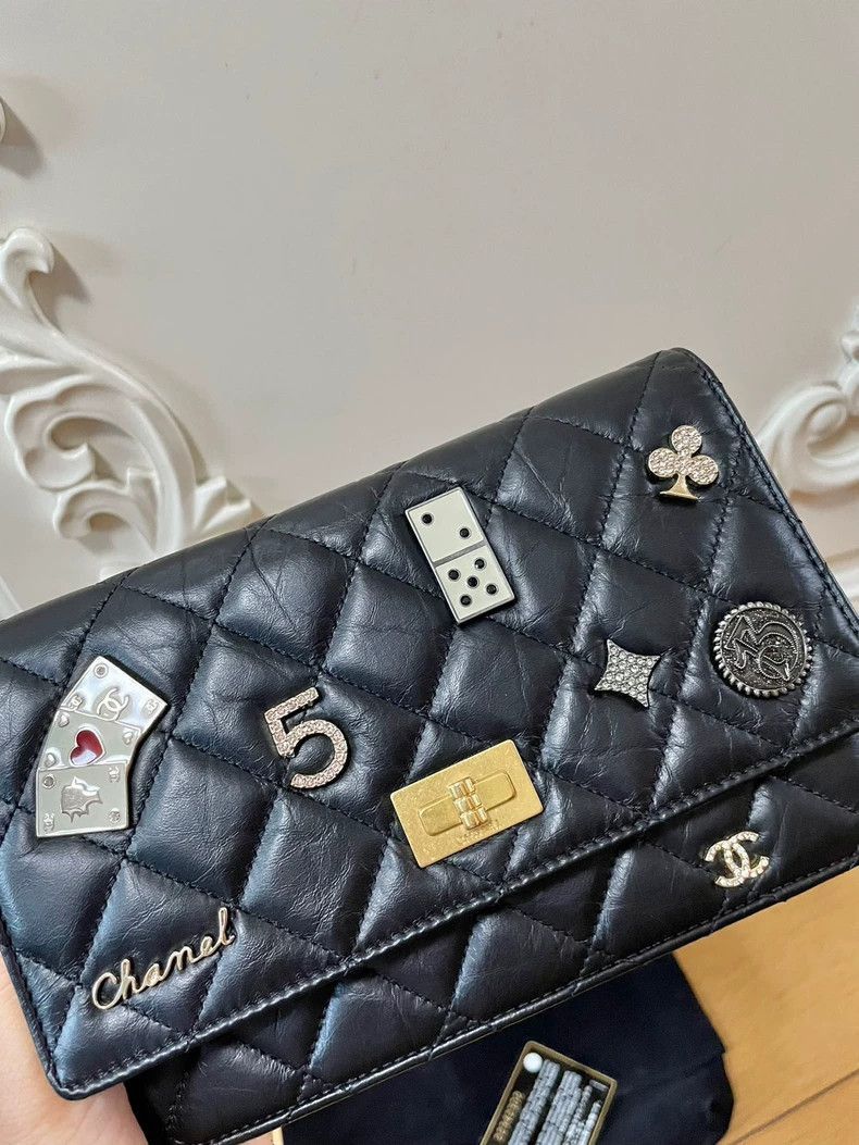 Chanel Chanel Quilted Black Leather Bag -2505 Size ONE SIZE - 4 Thumbnail