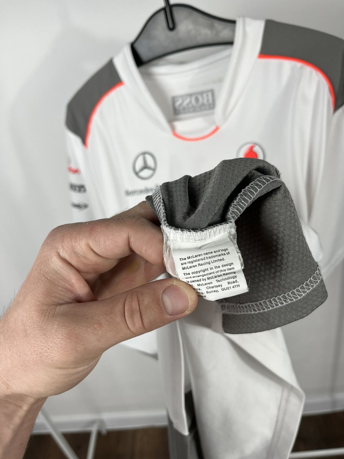 Mercedes-Benz Hugo Boss McLaren Mercedes Vodafone F1 Team Shirt Racing Tee Size US L / EU 52-54 / 3 - 9 Thumbnail