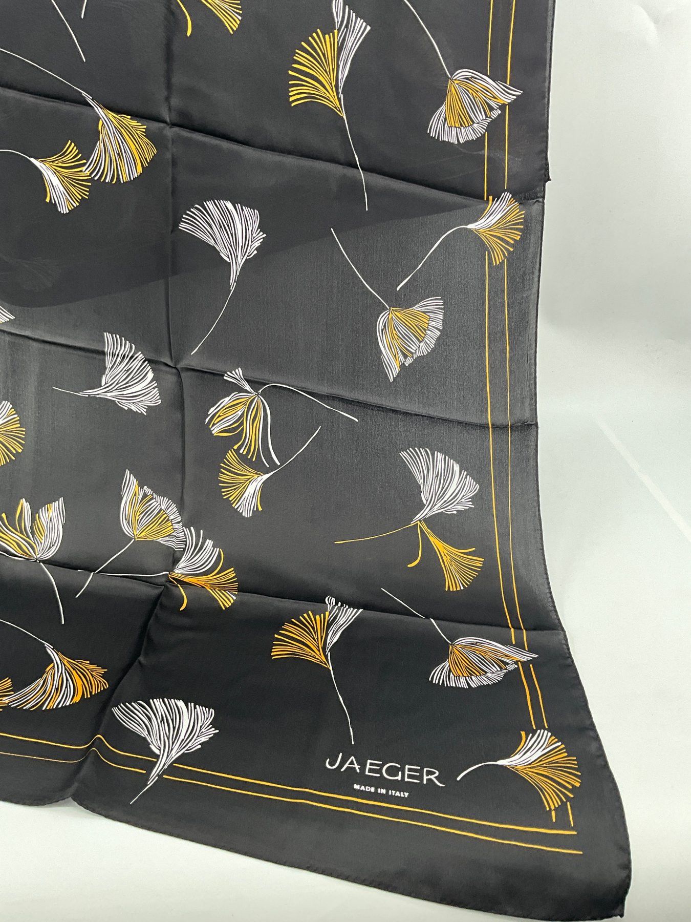 Jaeger Silk stole Jaeger Size ONE SIZE - 6 Thumbnail