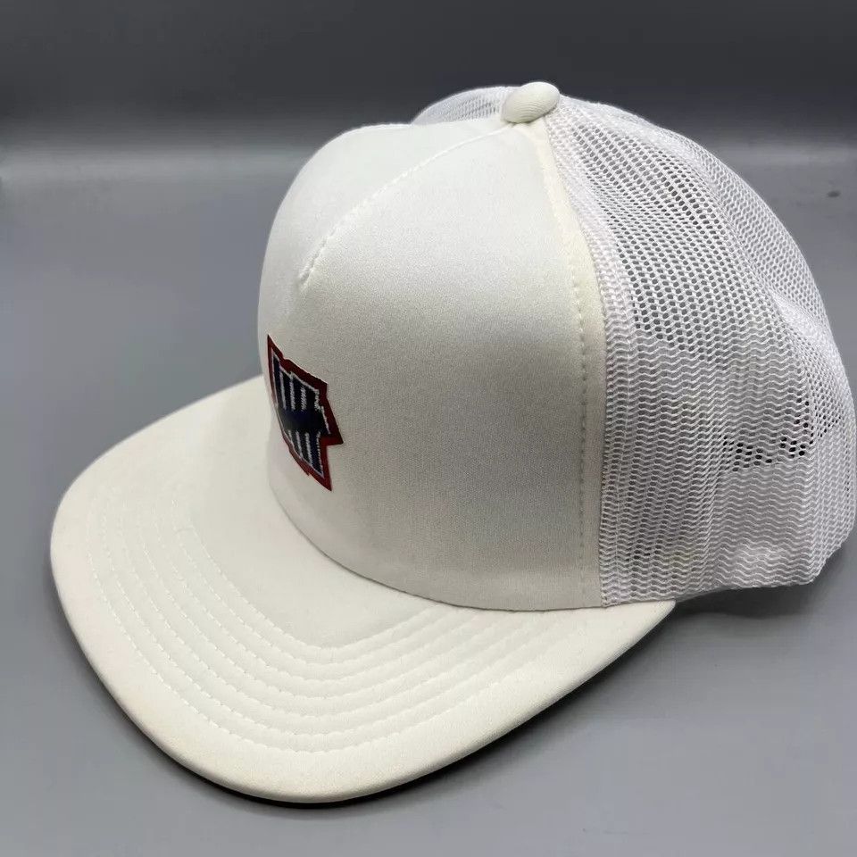 Undefeated Undefeated Logo Trucker Hat Men White Snap Back Cap New Size ONE SIZE - 2 Thumbnail