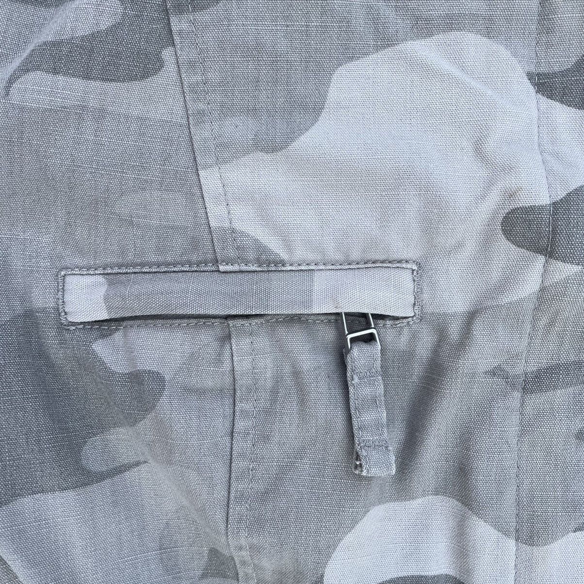 Japanese Brand Vintage Camo Japanese Style Light Jacket Y2K Style USA Size S / US 4 / IT 40 - 8 Thumbnail