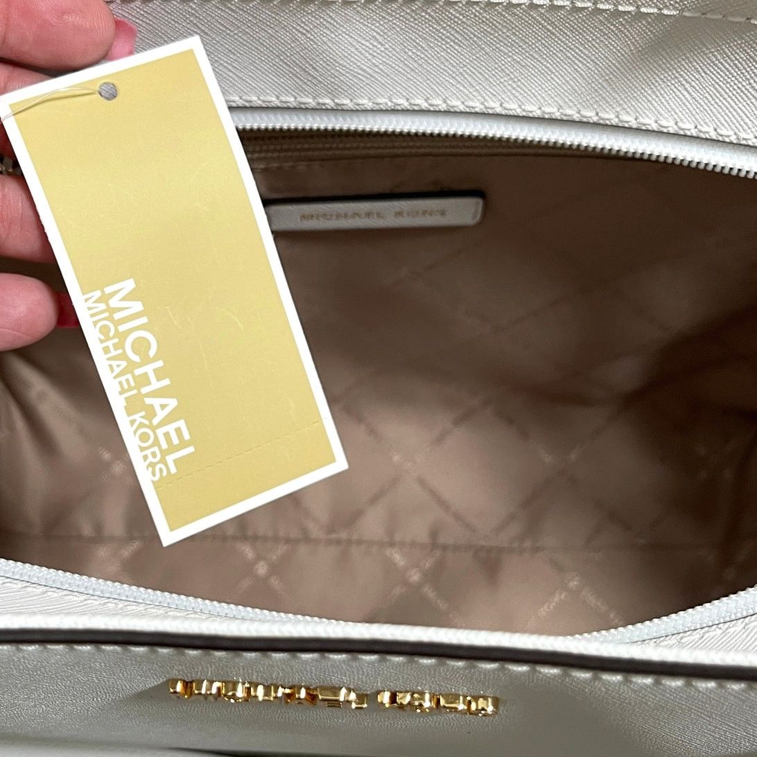 Michael Kors Michael Kors Jet Set Travel Chain Leather Shoulder Bag $558 Size ONE SIZE - 9 Thumbnail