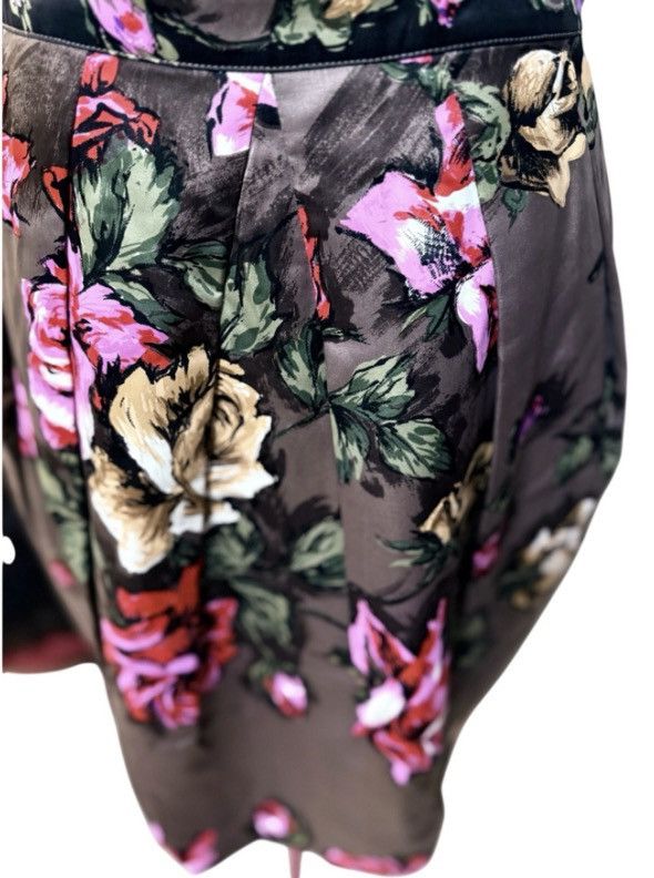 Sportmax VTG Sportmax Silk Floral Tulip Pencil Skirt IT 44 / US 10 Size 32" / US 10 / IT 46 - 2 Thumbnail