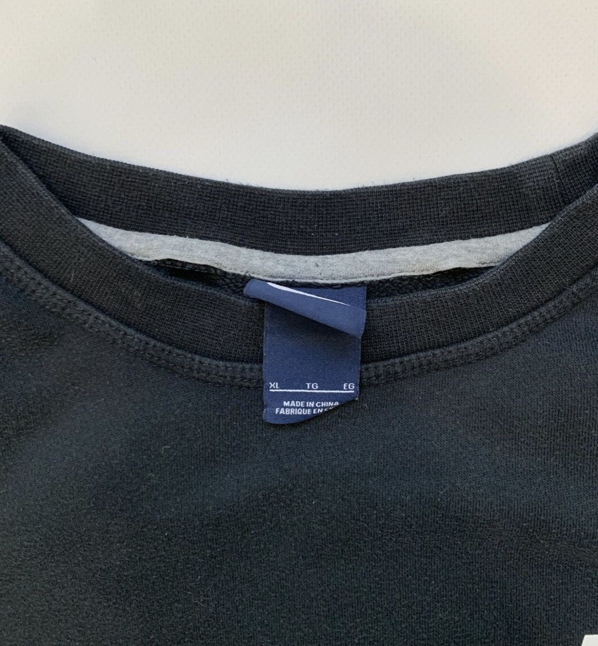 Nike Vintage Nike Faded Black Sweatshirt Size US XL / EU 56 / 4 - 4 Thumbnail
