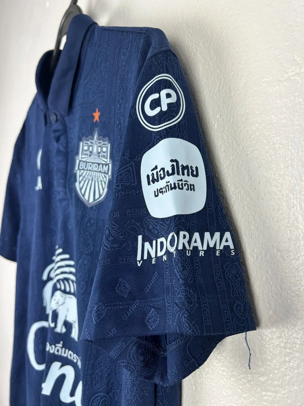 Yamaha Buriram United 2021/22 Home Kit Bandana Soccer Jersey Size US M / EU 48-50 / 2 - 5 Thumbnail