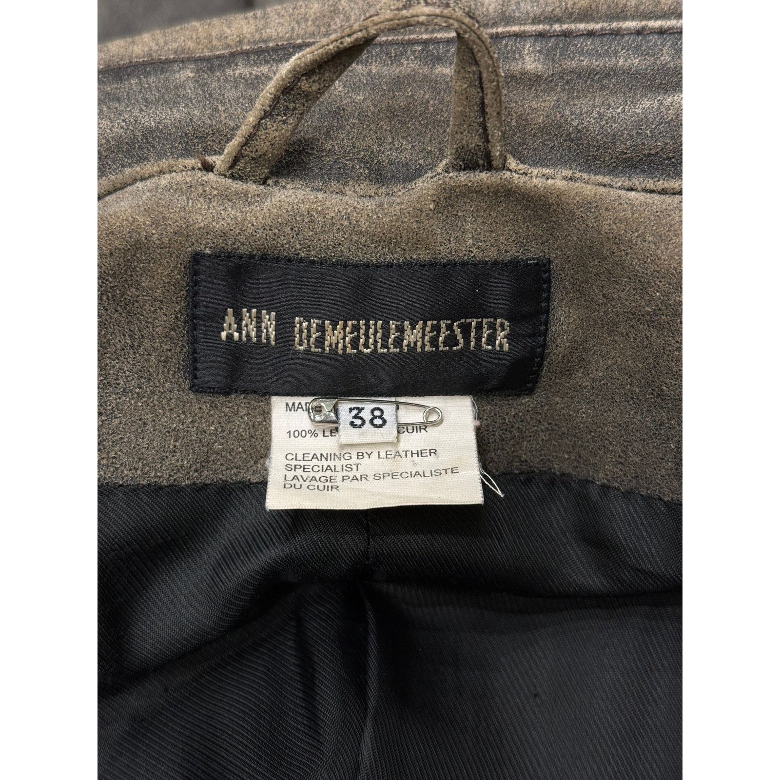 Ann Demeulemeester A/W2000 Ann Demeulemeester distressed leather belted coat Size S / US 4 / IT 40 - 9 Thumbnail