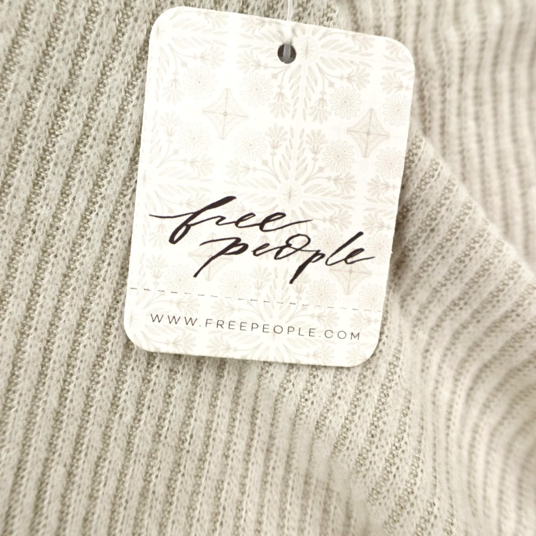 Free People Free People Shirt Womens Large Oatmeal Marley Top Off Shoulder Sweater NEW Size L / US 10 / IT 46 - 4 Thumbnail