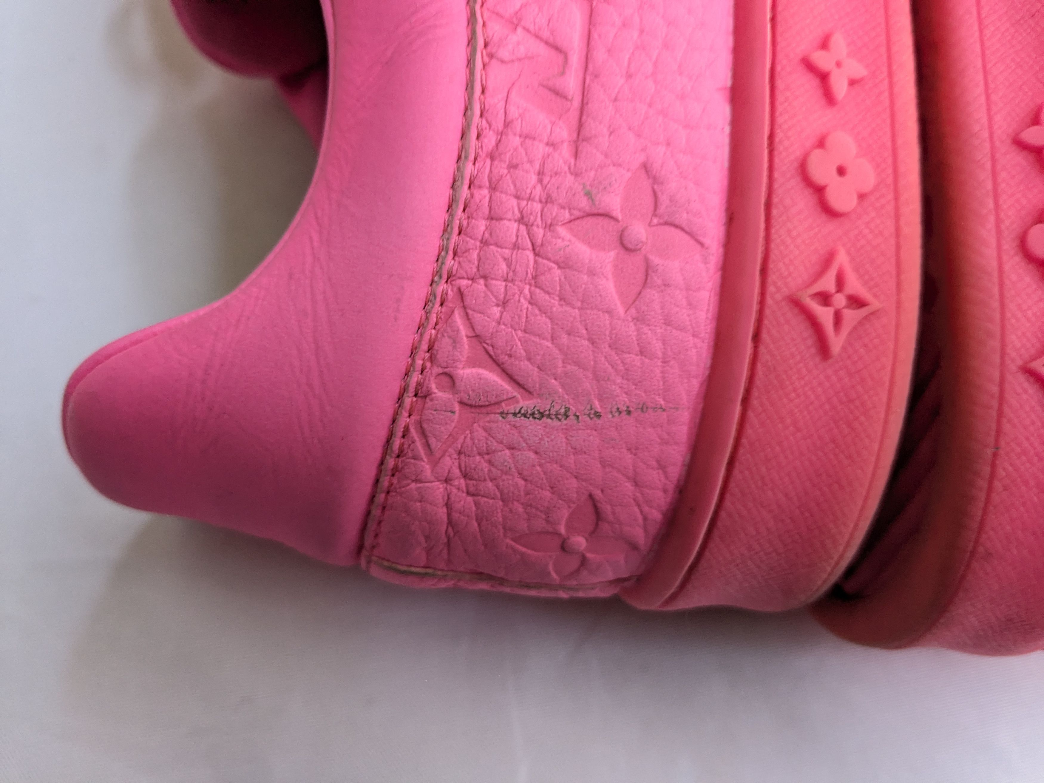 Louis Vuitton Louis Vuitton Monogram Sneakers Pink 10.5 Logo Size US 10.5 / EU 43-44 - 11 Thumbnail