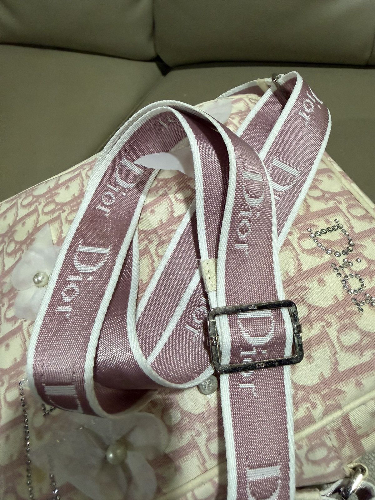 Dior Authentic Christian Dior Trotter Flower Applique Bag Size ONE SIZE - 12 Thumbnail