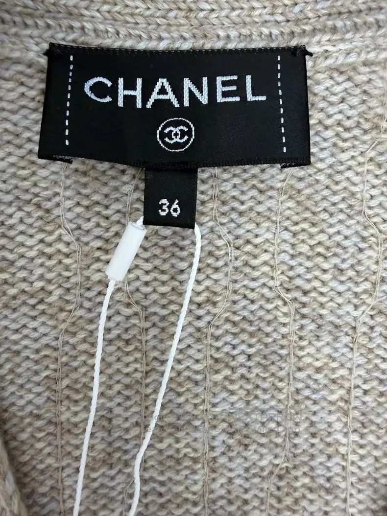 Chanel Chanel Pink sequin double C logo knitted cardigan vest Size XS / US 0-2 / IT 36-38 - 4 Thumbnail