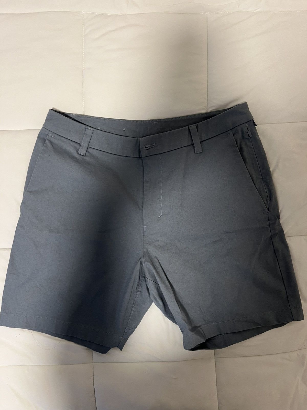 Lululemon Comission Classic Fit hotsell Short 7”