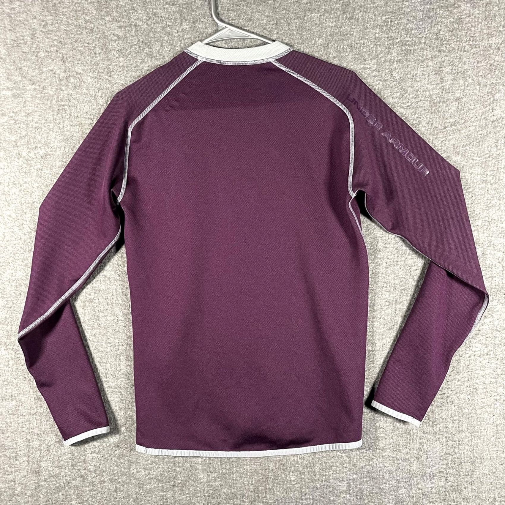 Under Armour Under Armour Shirt Mens S Purple Long Sleeve Reversible Performance Shirt Size US S / EU 44-46 / 1 - 4 Thumbnail
